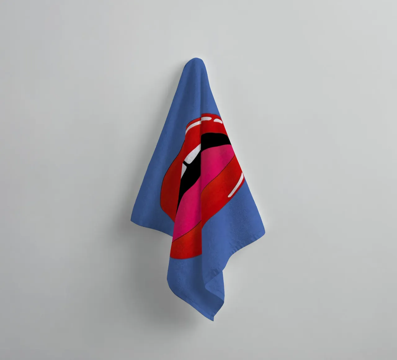 Red Lips asciugamano da bagno da Rosi Feist