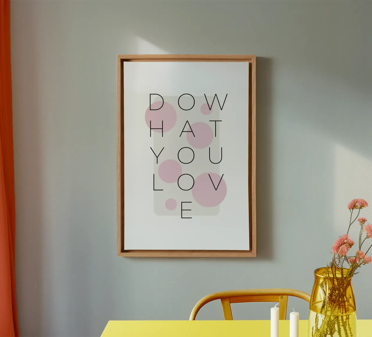 Tu, was du liebst - rosa Leinwand mit Schattenfugenrahmen von Melanie Viola