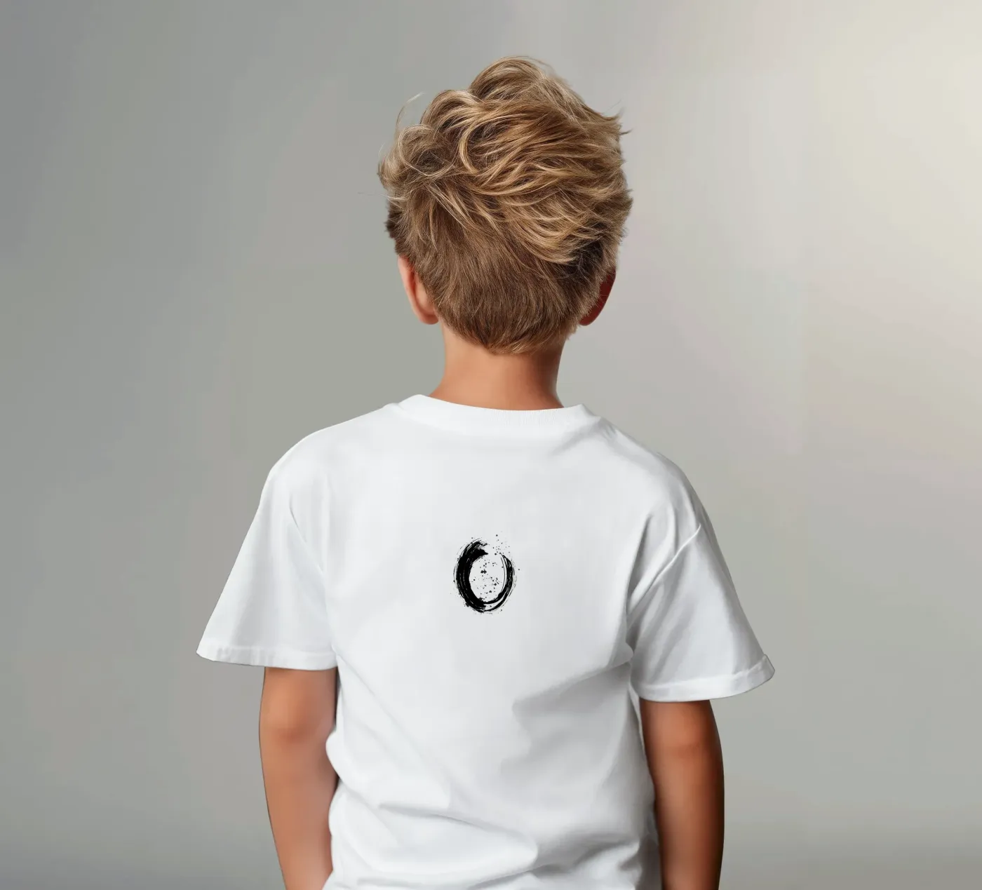 Happy Easter t-shirt bambini da LIMITED EDITION LETTERS