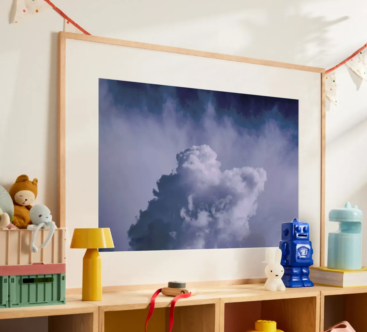 The Mass poster con telaio in legno da Pale Grain