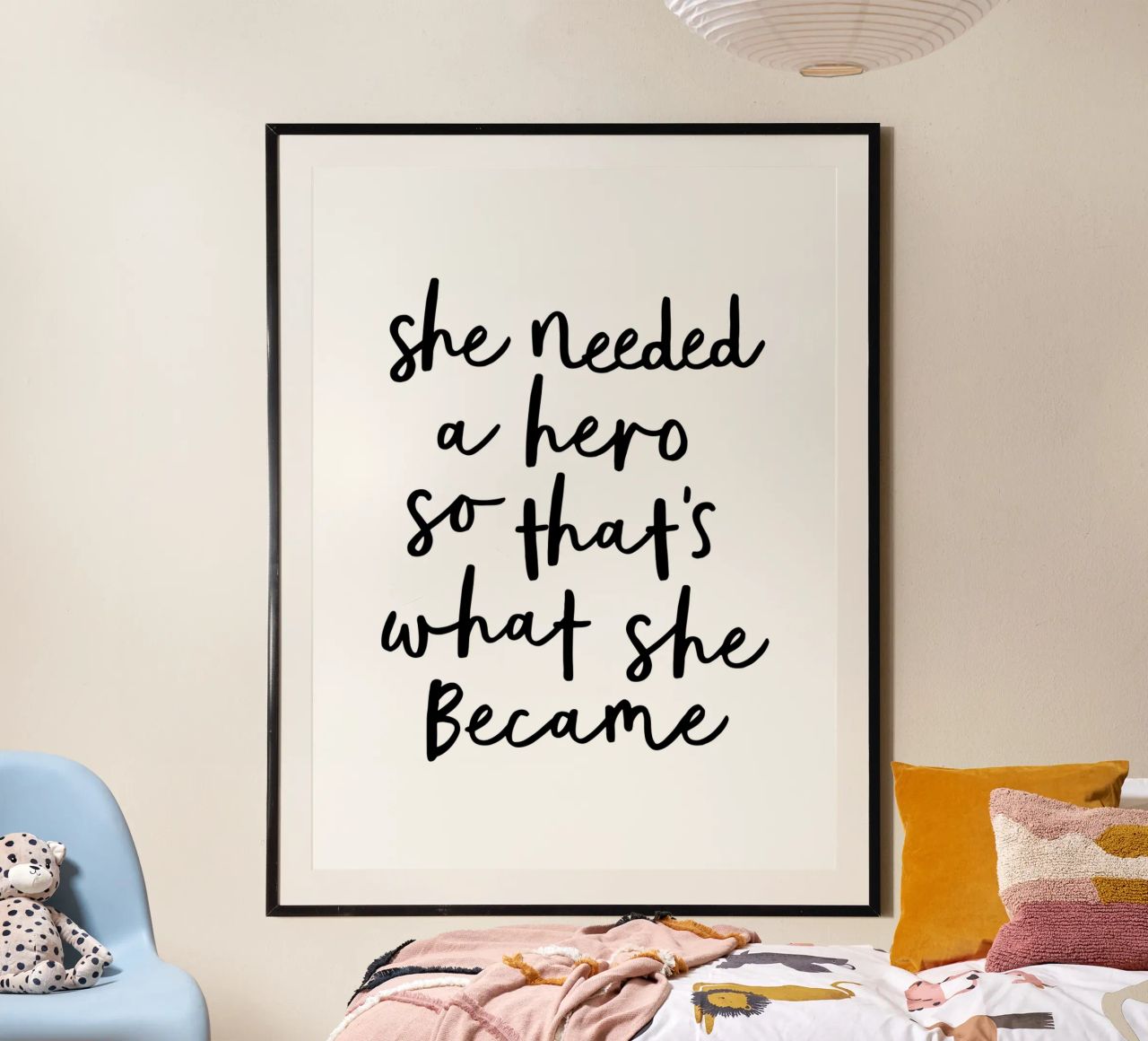 Elle avait besoin d'un héros, c'est ce qu'elle est devenue Typografie Design poster de THE MOTIVATED TYPE
