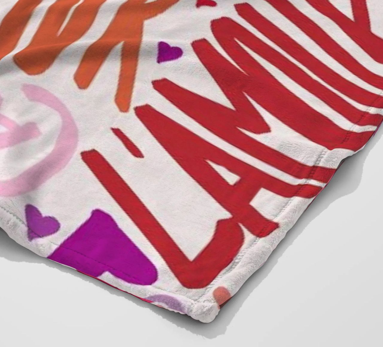 Love Languages coperta in pile da Leah Flores