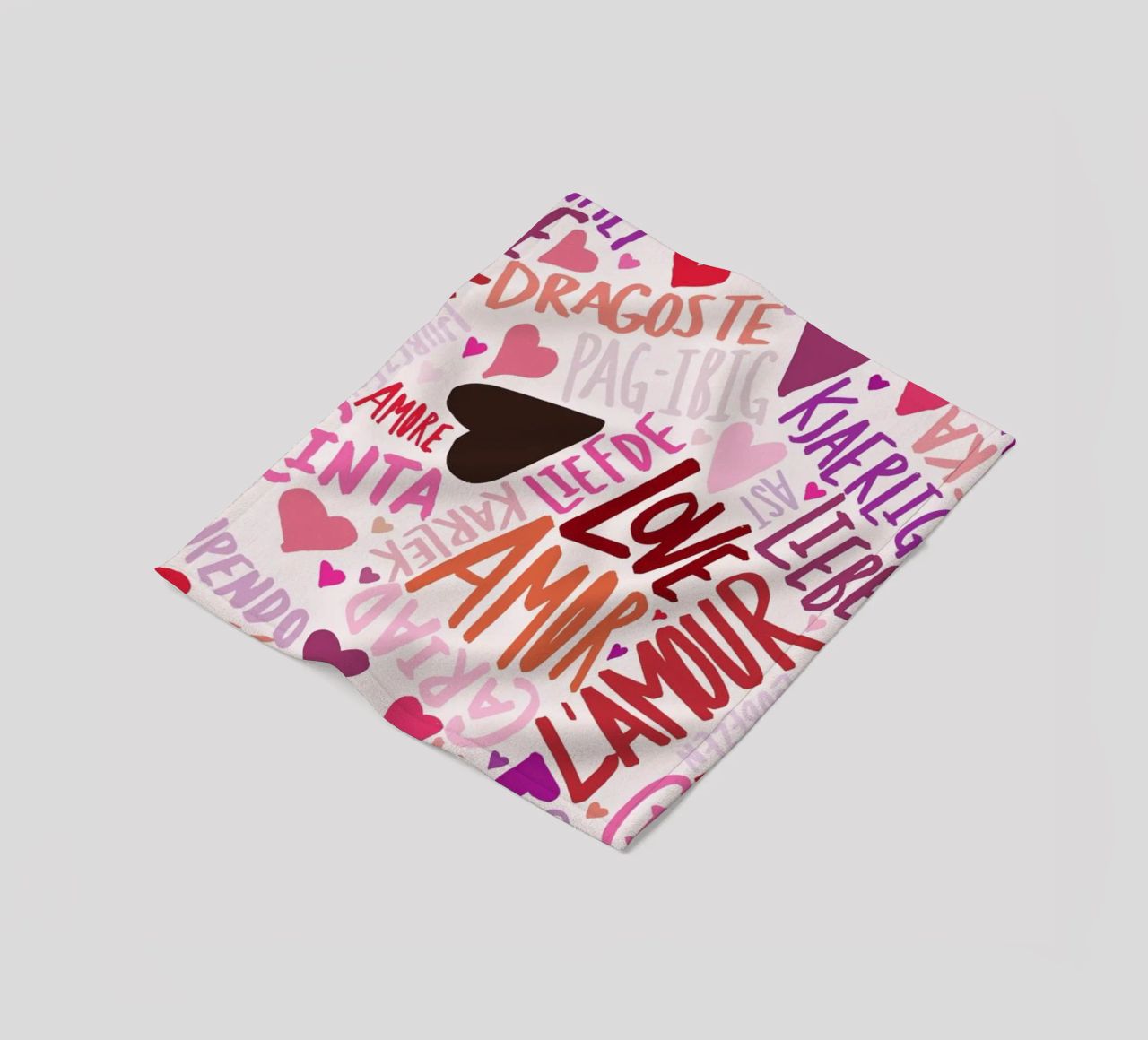 Love Languages coperta in pile da Leah Flores