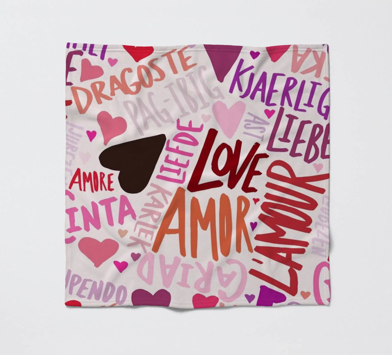 Love Languages coperta in pile da Leah Flores