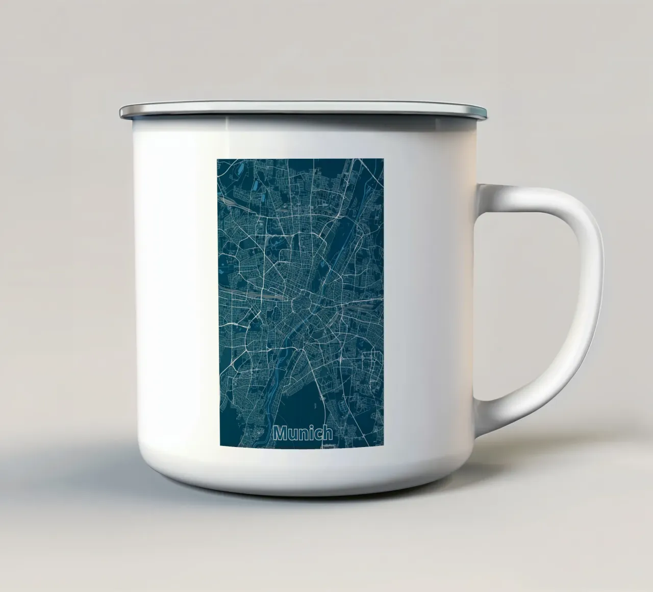 Mappa della città di Monaco tazza in smalto da Christopher Adams