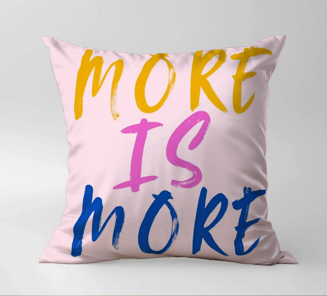 More is more cuscino da designsbysophia