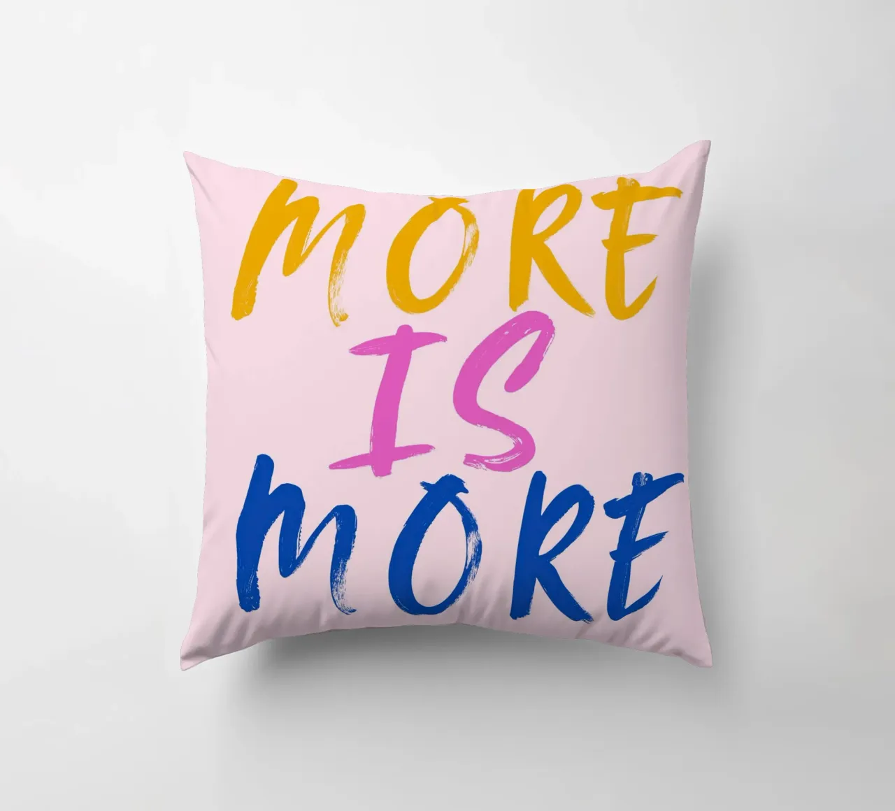 More is more cuscino da designsbysophia