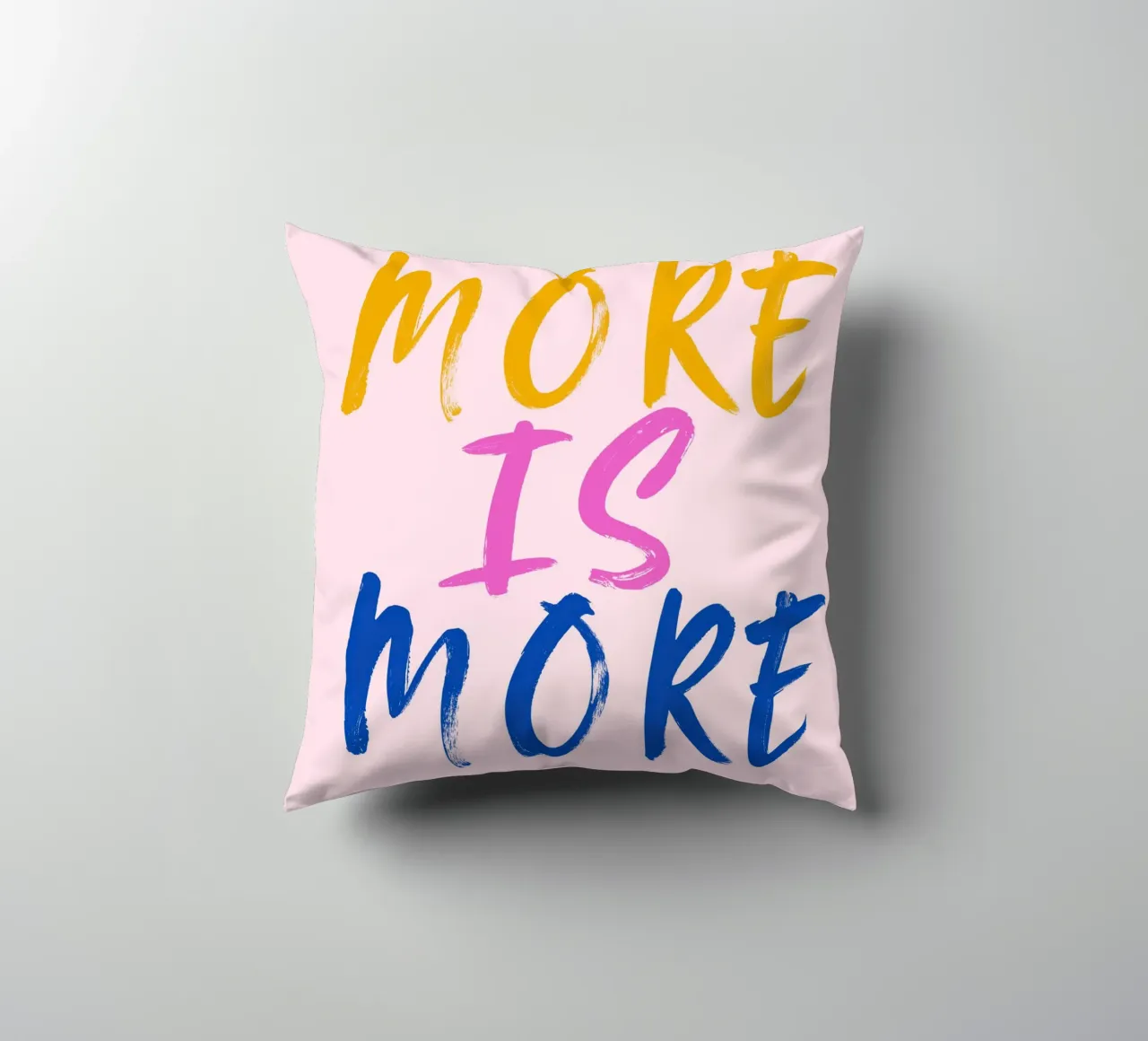 More is more cuscino da designsbysophia