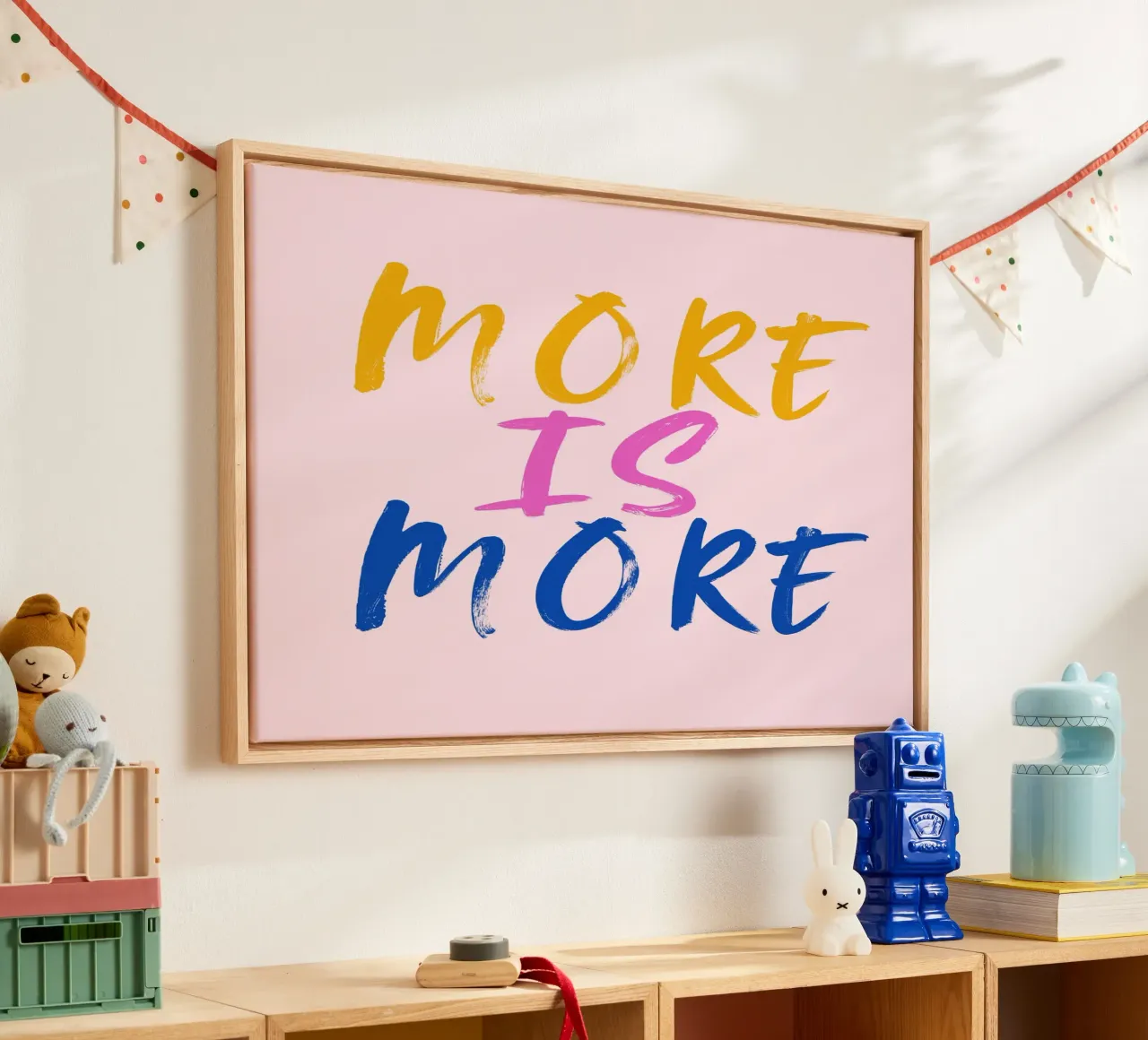 More is more tela con Cornice a cassetta da designsbysophia