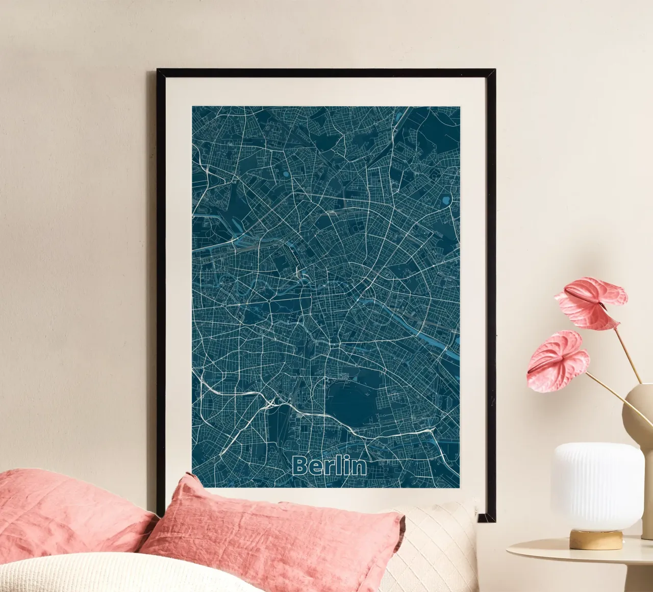 Mappa della città di Berlino poster con telaio in alluminio da Christopher Adams