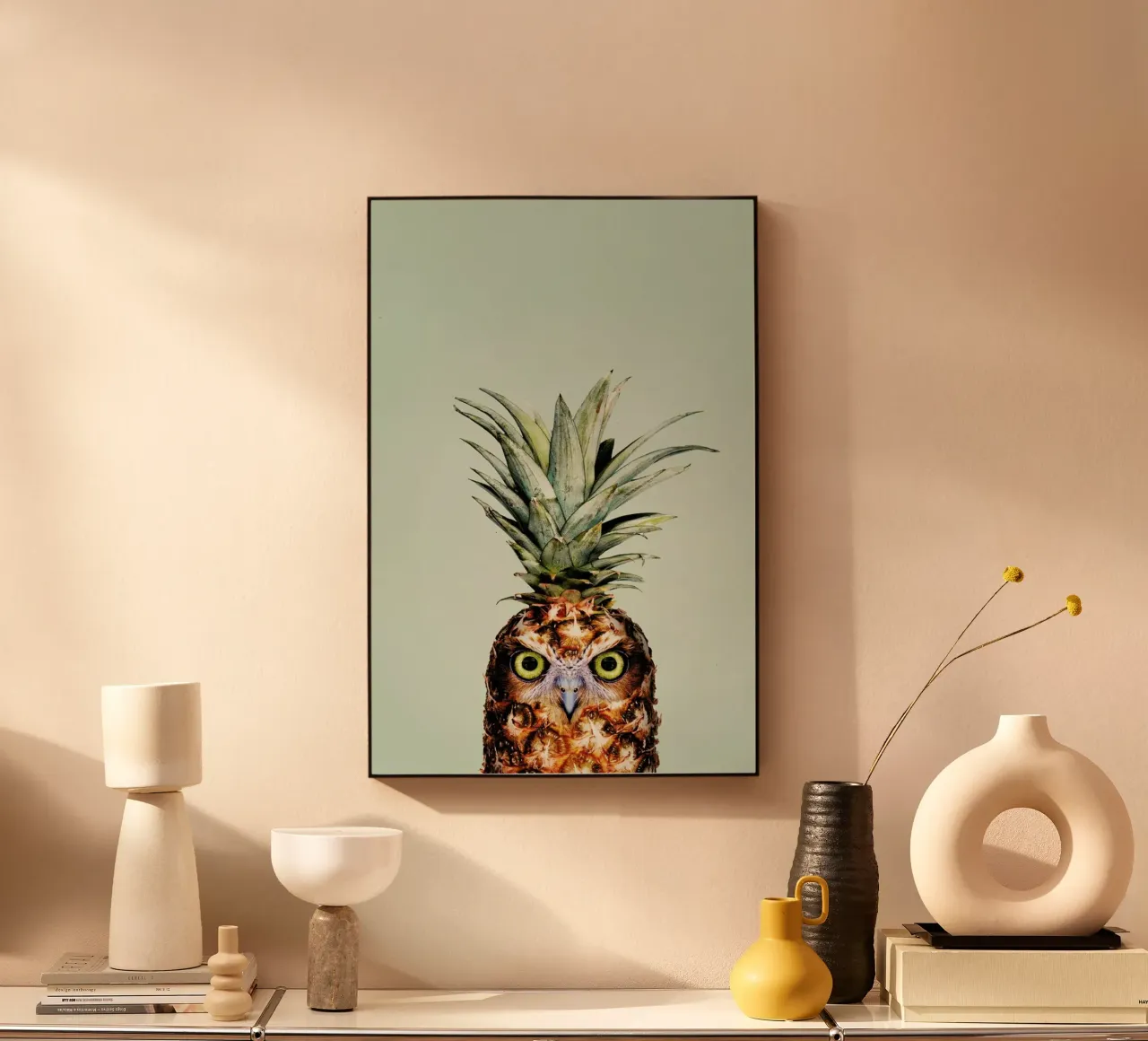 Pineapple Owl plexiglass da Jonas Loose