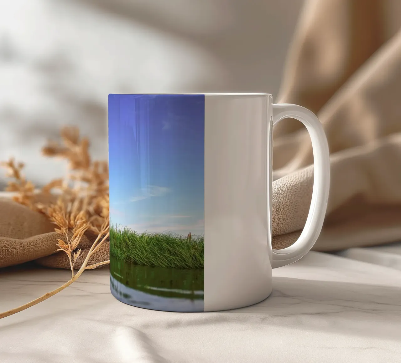 Kayaking tazza in ceramica da Nur Mut