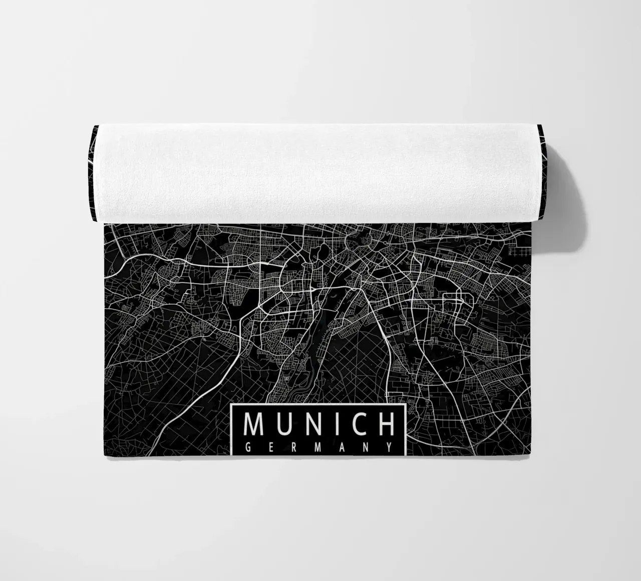 Mappa della città di Monaco di Baviera scura telo mare da Christopher Adams