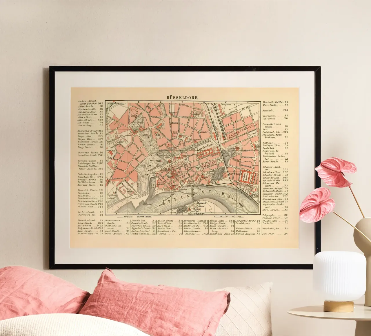 Mappa d'epoca di Duesseldorf poster con telaio in legno da Christopher Adams