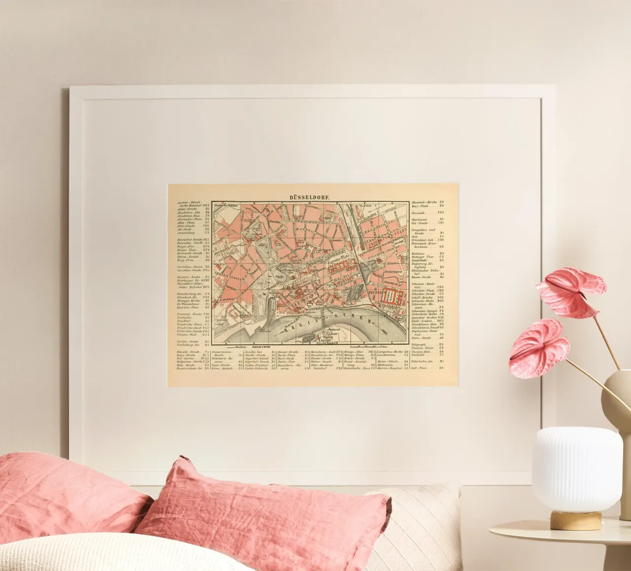 Mappa d'epoca di Duesseldorf poster con telaio in legno da Christopher Adams