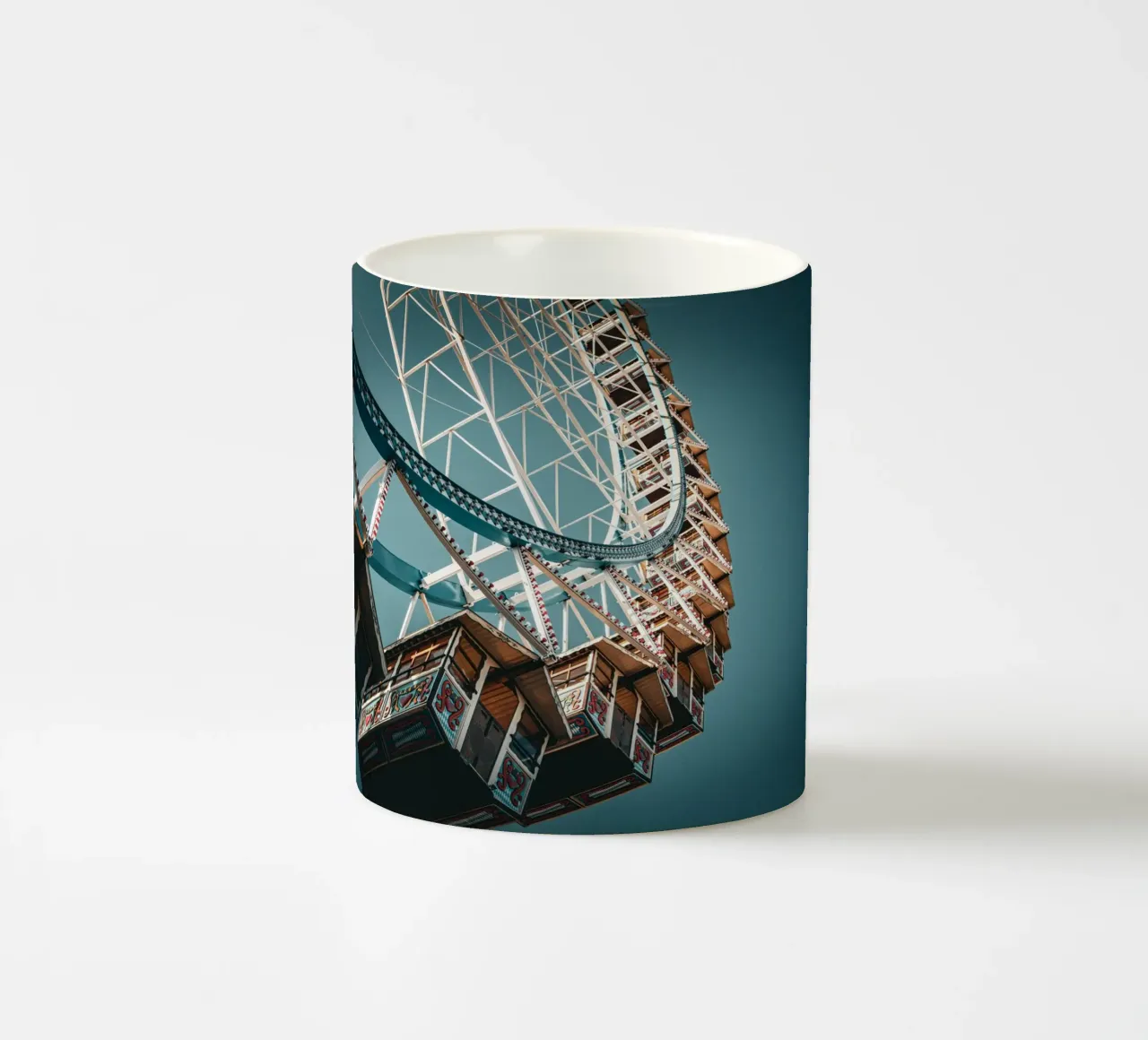 Riesenrad tazza in ceramica da Jonas Klein