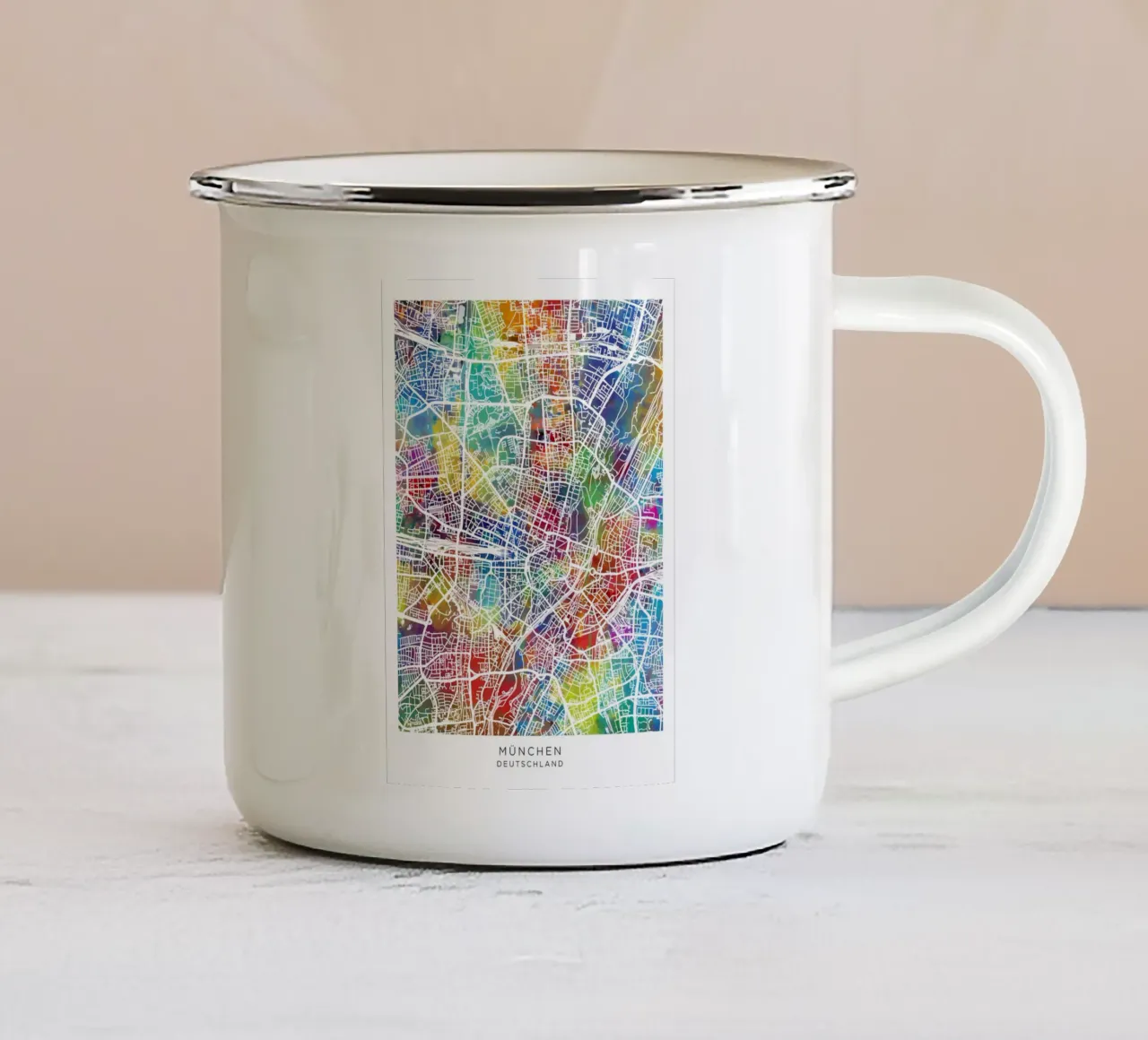 Monaco di Baviera Germania Mappa tazza in smalto da Christopher Adams