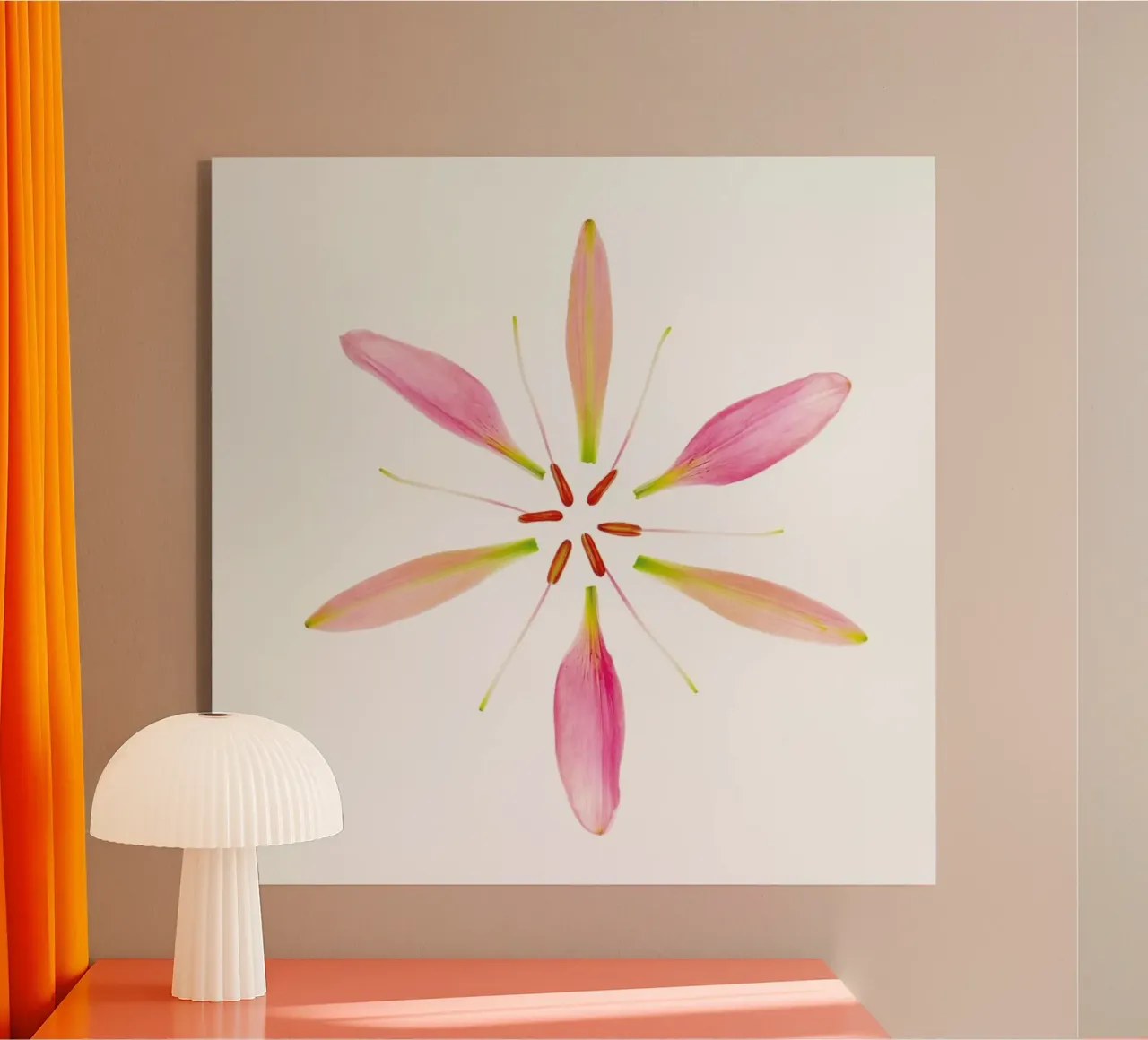 Lilly Flower plexiglass da Curious Collections by Marielle Leenders