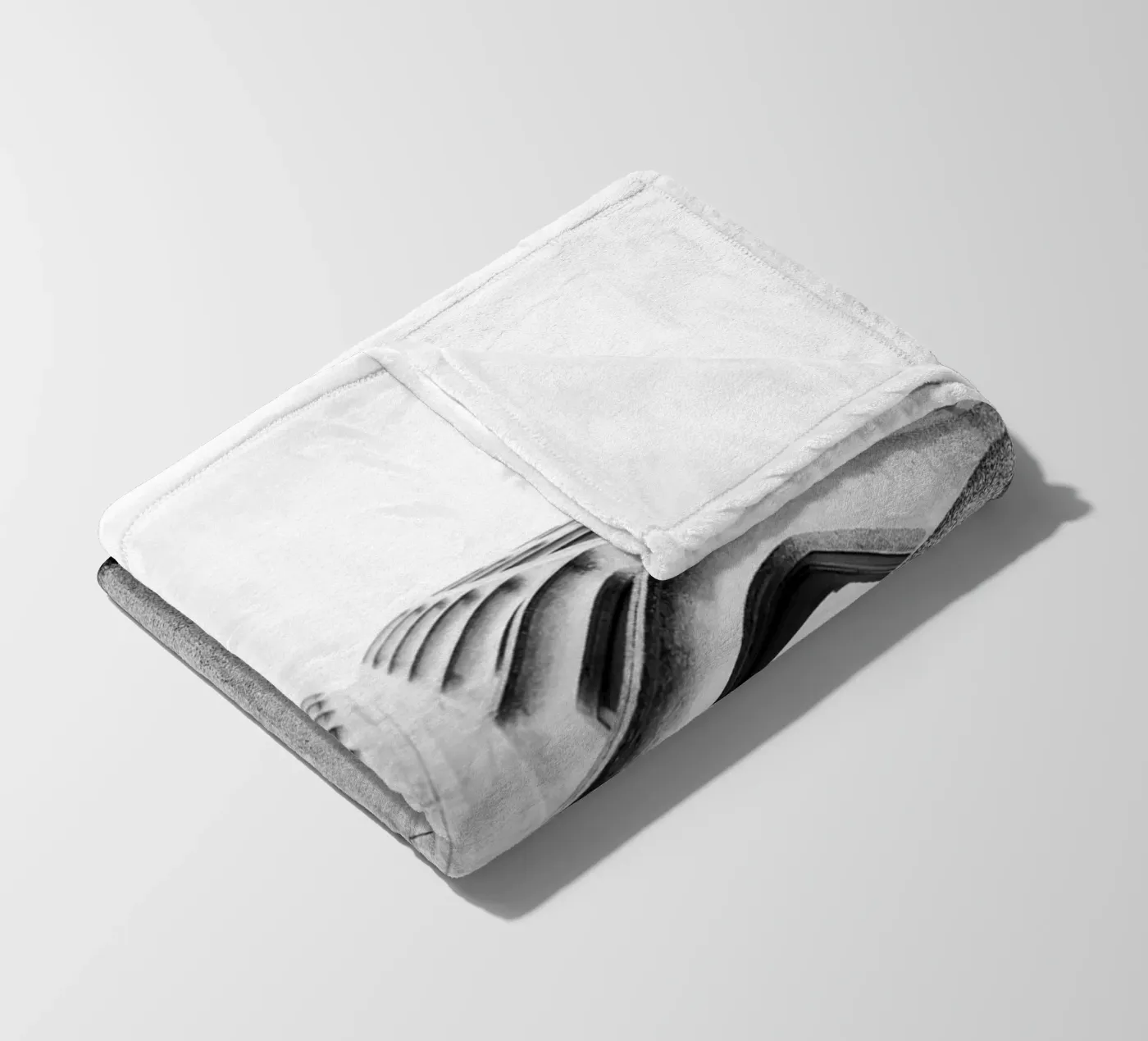 Skyscraper Fleecedecke von Jonas Klein