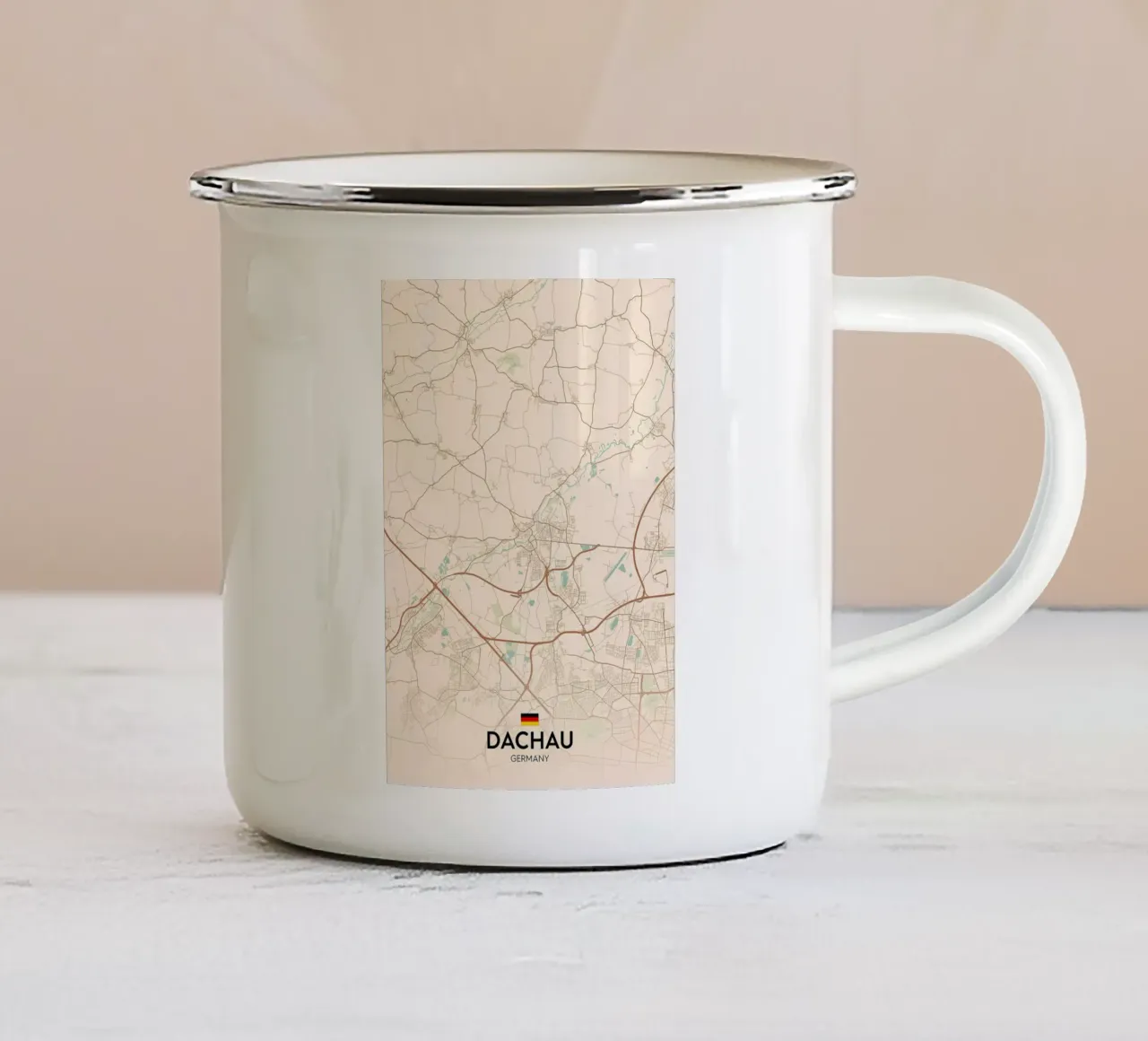 Dachau DE tazza in smalto da Christopher Adams