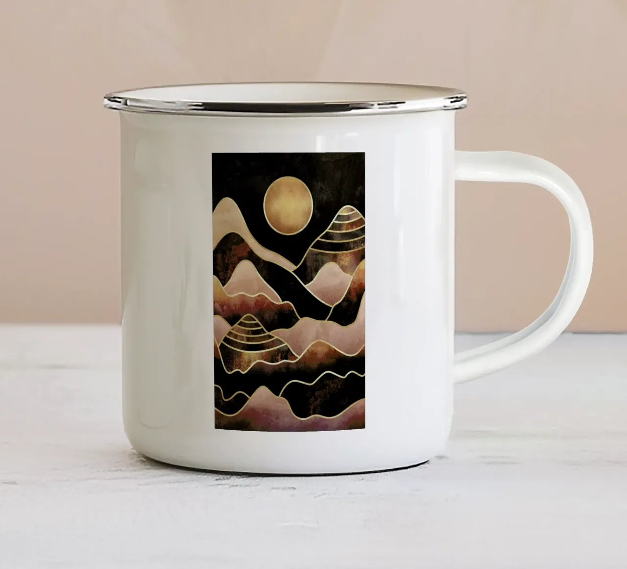 Sunkissed Mountains tazza in smalto da Elisabeth Fredriksson