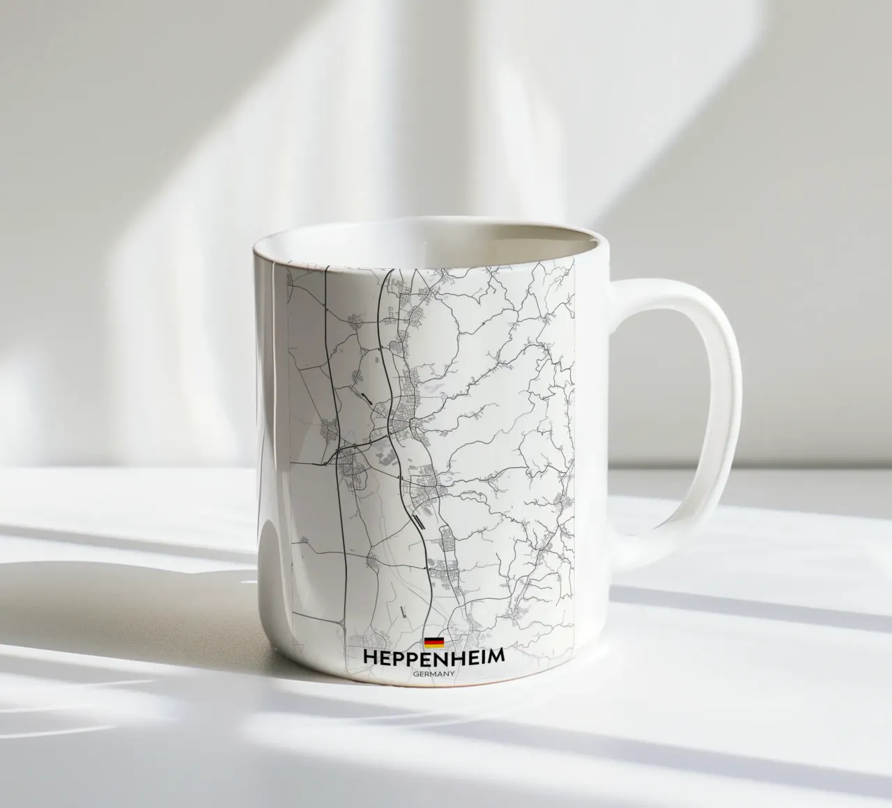 Heppenheim DE tazza in ceramica da Christopher Adams