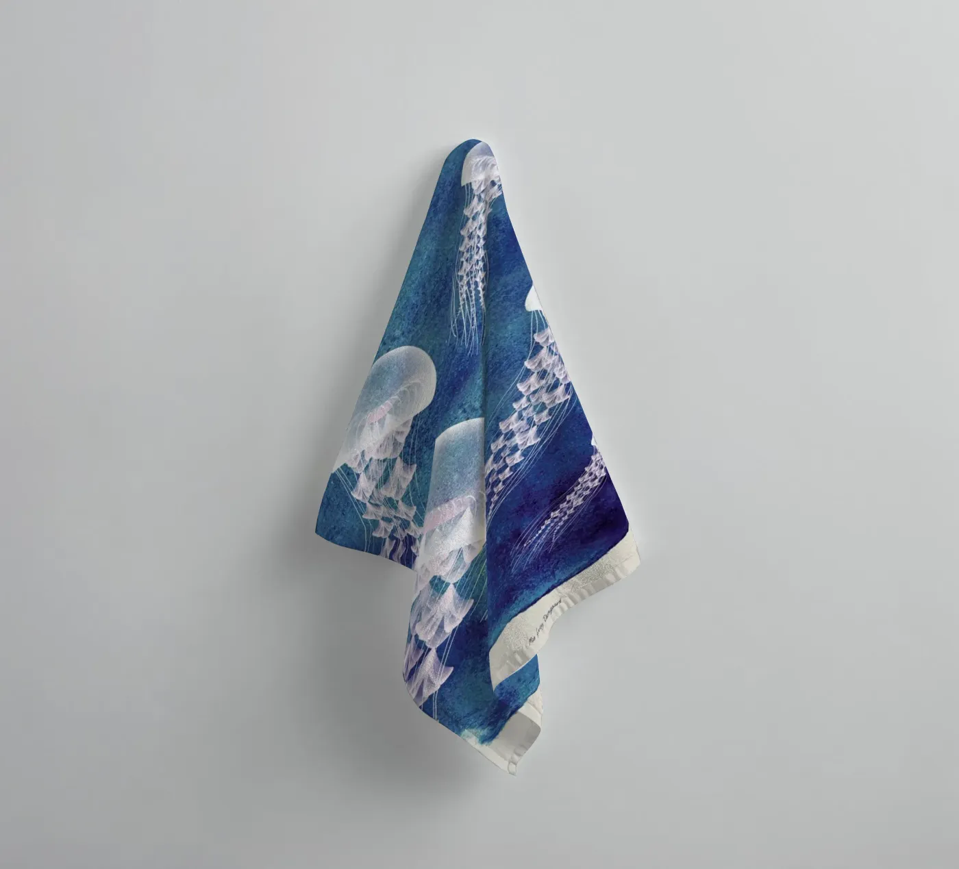 Jellyfish badhanddoek van Mie Frey Damgaard