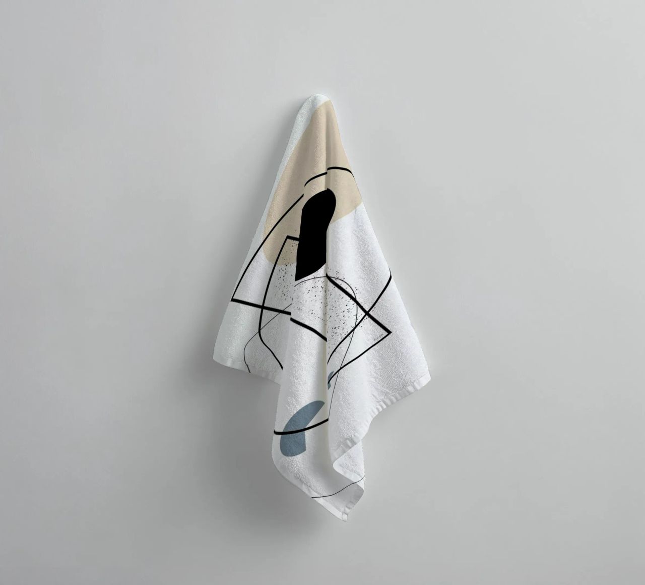 Geometric Mobile towel by Linda Gobeta