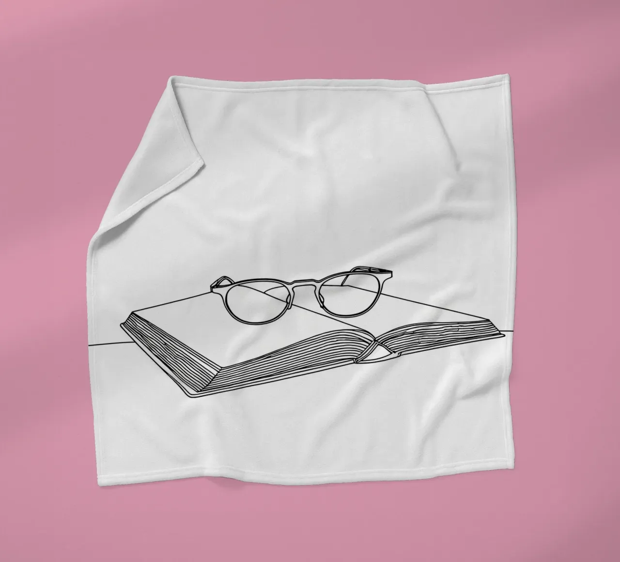 Glasses On Open Book- Minimalist Line Art Fleecedecke von Viv Line Art