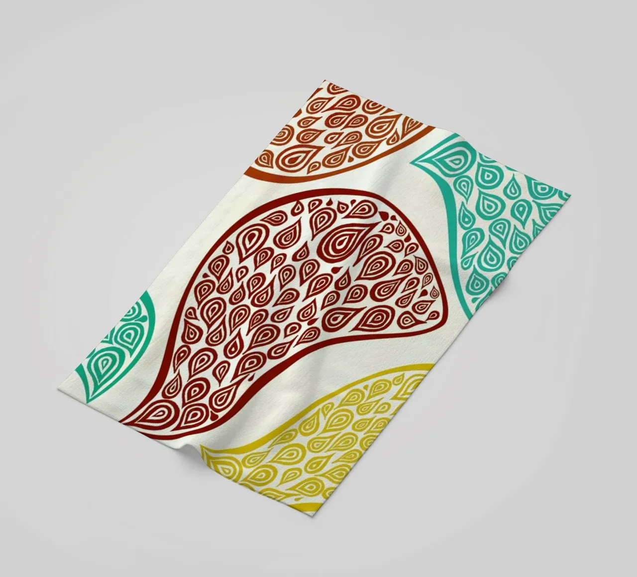 Birds In Disguise telo mare da Pom Graphic Design