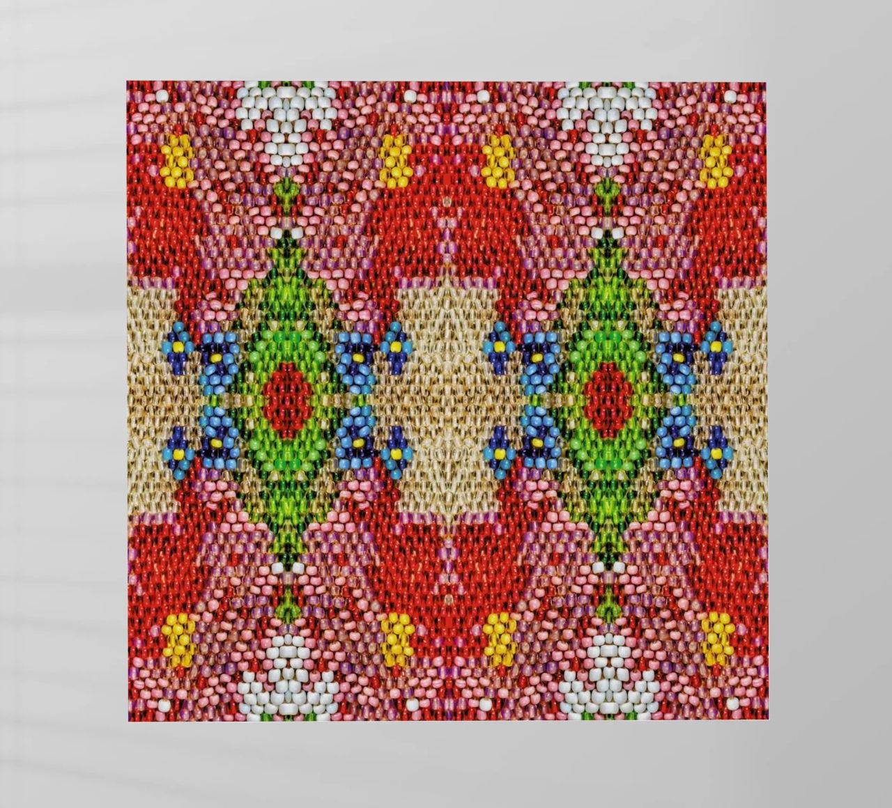 Pearl Pattern pellicola backlit da Curious Collections by Marielle Leenders