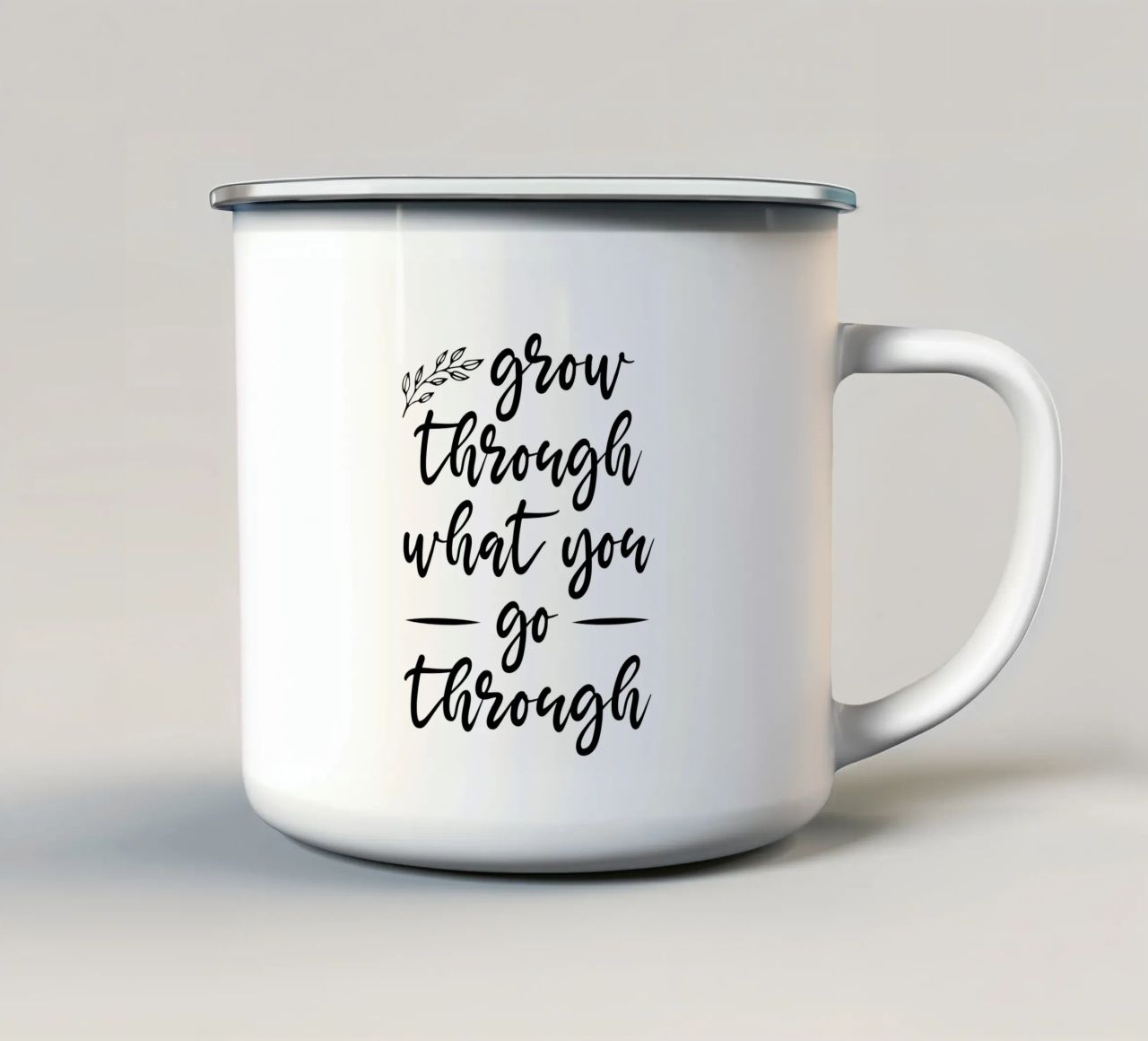 Crescere attraverso ciò che si attraversa tazza in smalto da Shark Printables