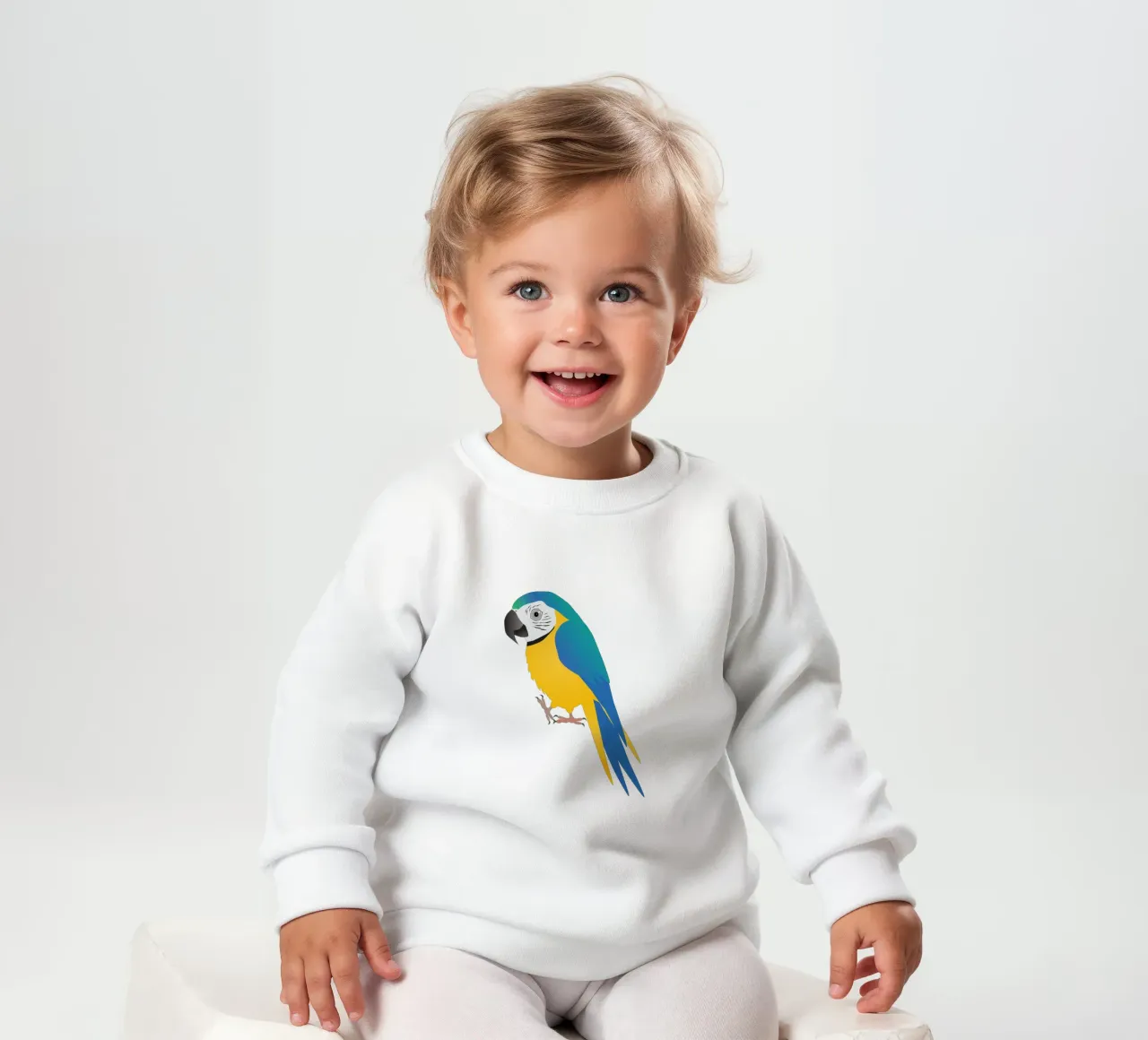Grappige blauw met gele ara baby sweatshirt van BwiseLizzy