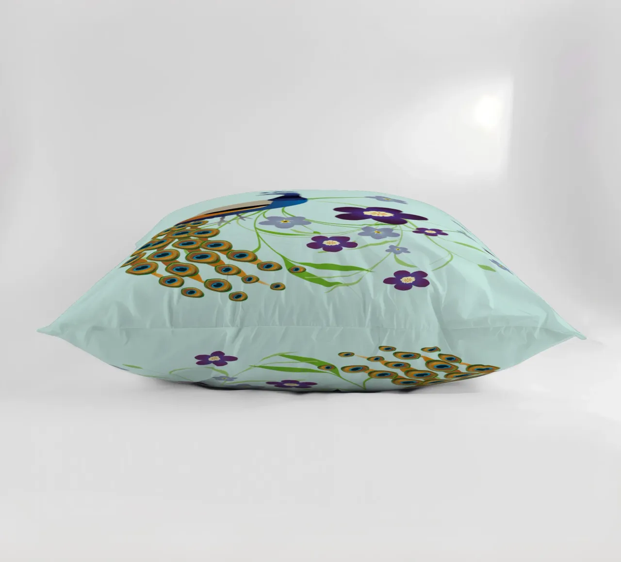 Pavone con fiori cuscino da BwiseLizzy
