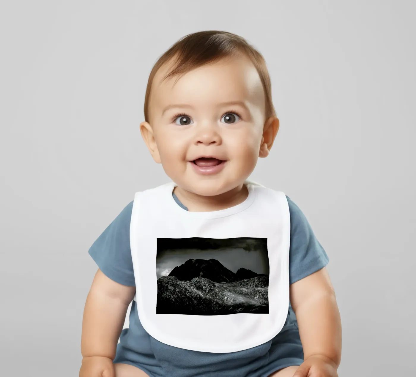 Rays Babylätzchen von Dustin Janko