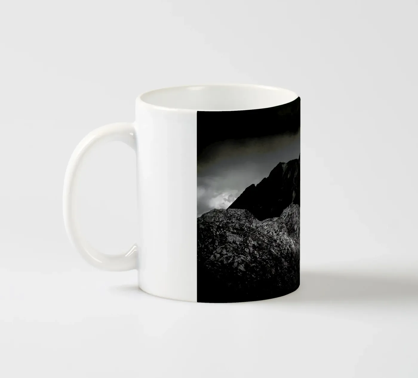 Rays ceramic mug by Dustin Janko