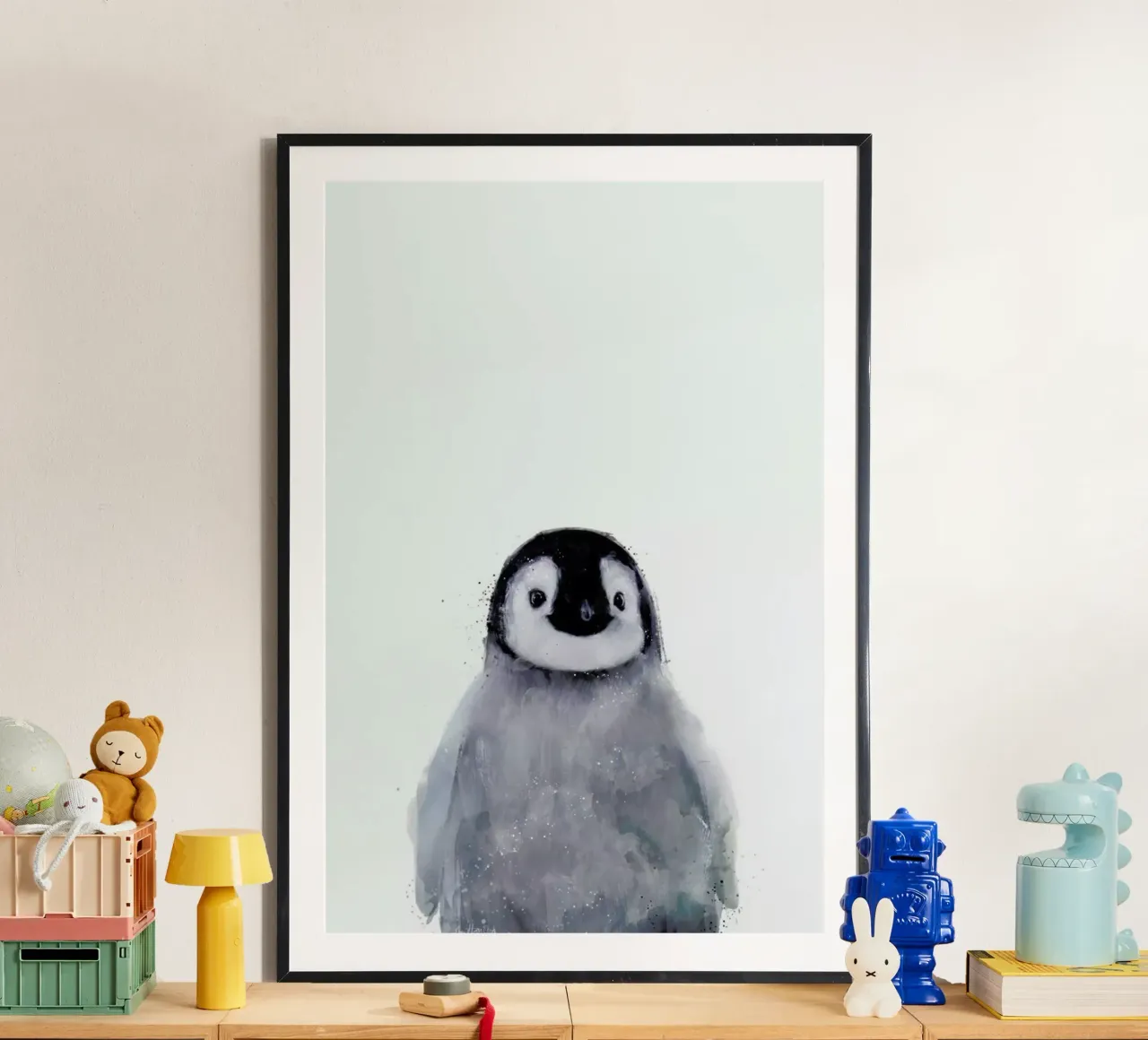 Little Penguin poster con telaio in legno da Amy Hamilton