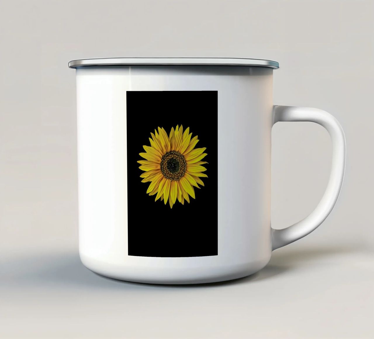 Sunflower tazza in smalto da Curious Collections by Marielle Leenders