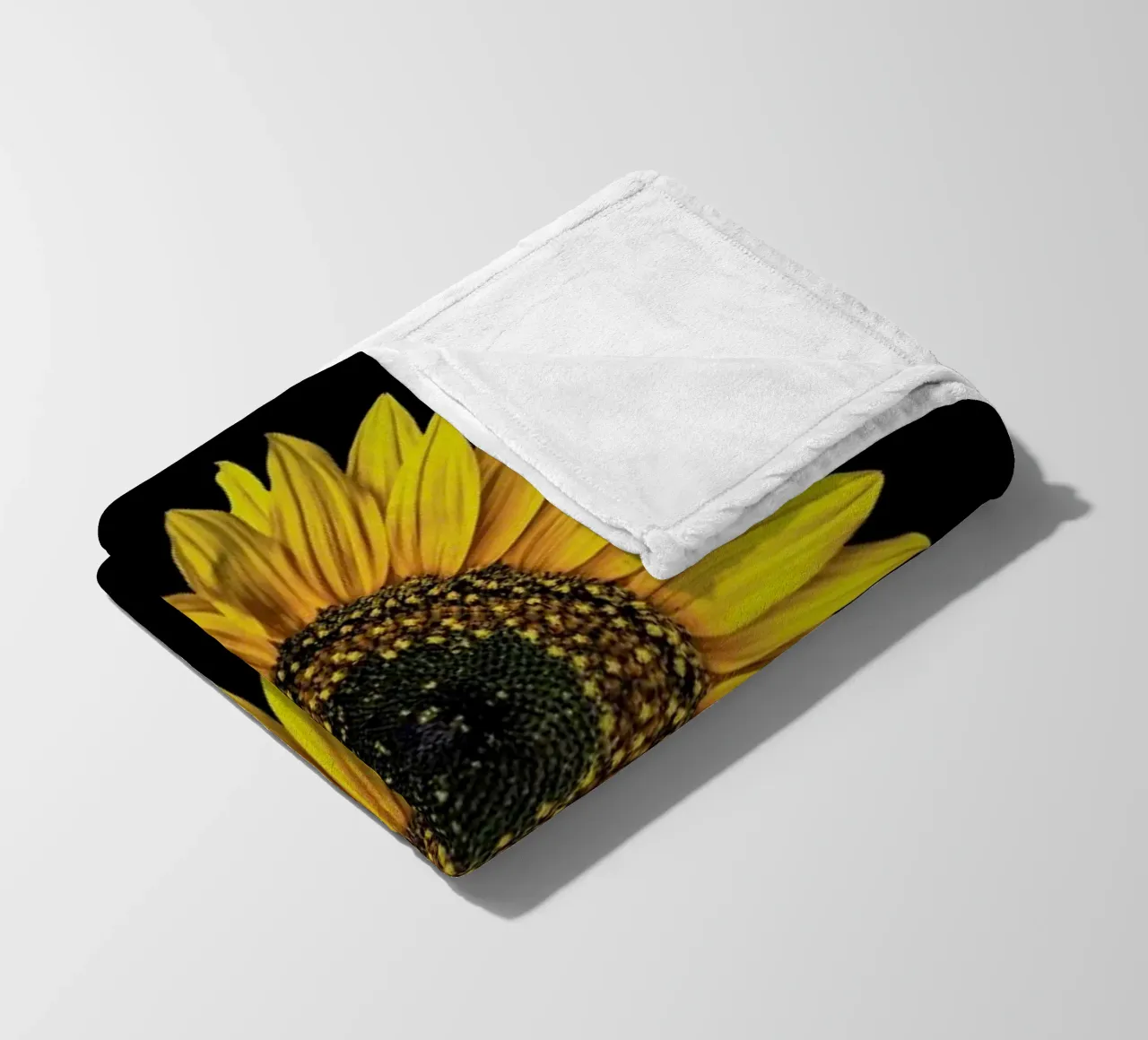 Sunflower Fleecedecke von Curious Collections by Marielle Leenders