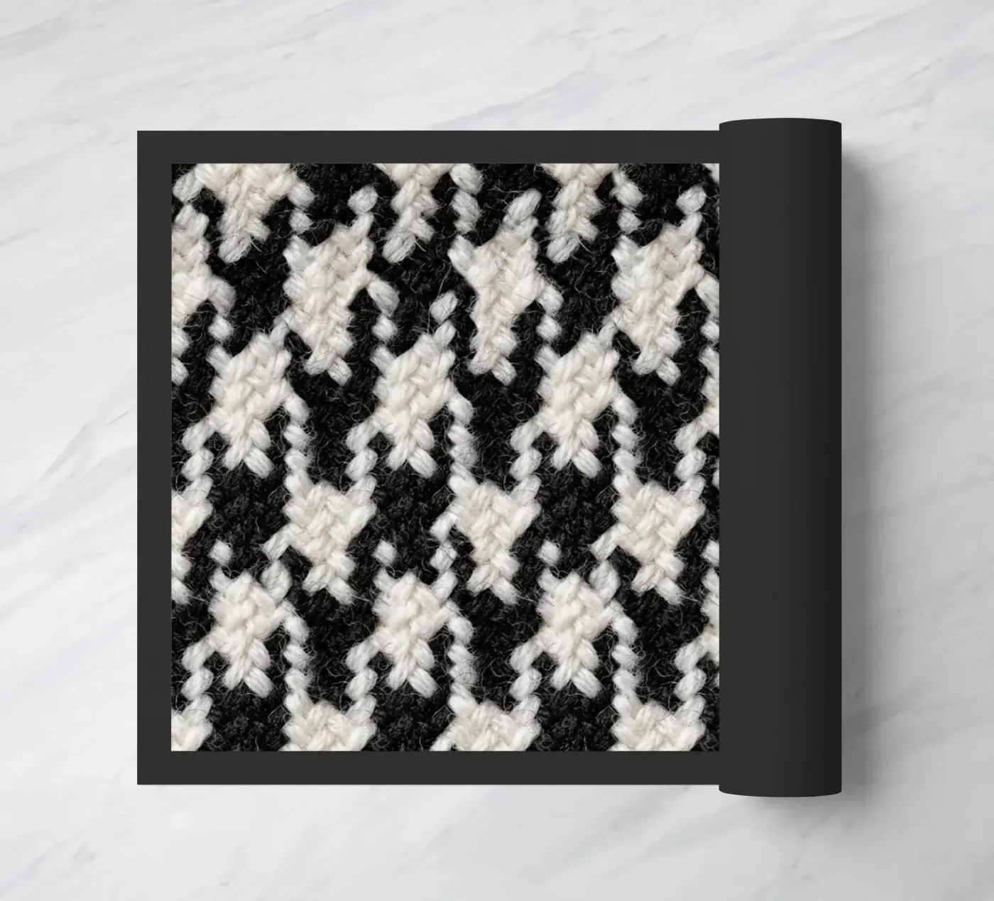 Houndstooth Pattern Fußmatte von Curious Collections by Marielle Leenders