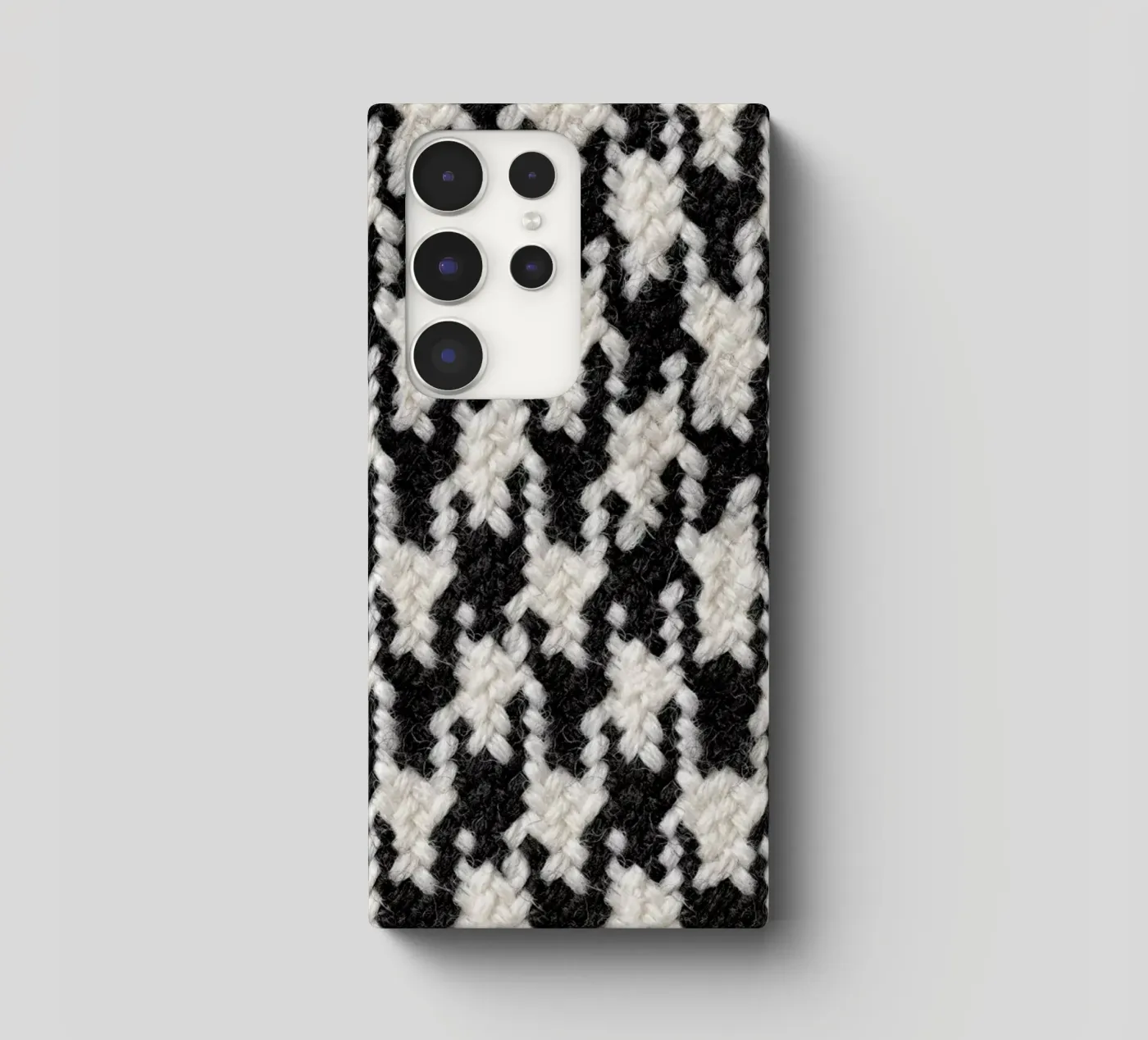 Houndstooth Pattern cover samsung da Curious Collections by Marielle Leenders