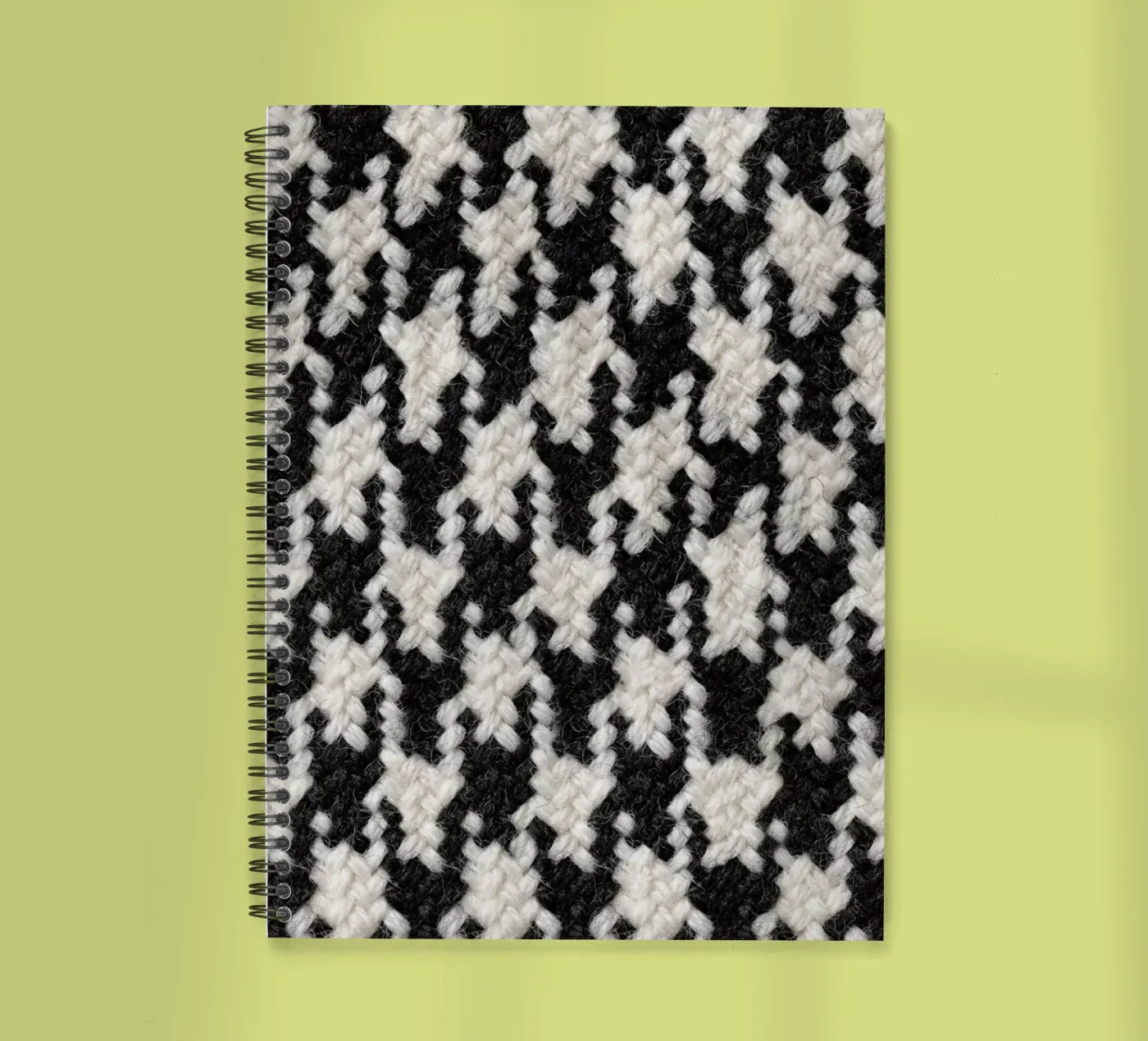 Houndstooth Pattern Ringbuch von Curious Collections by Marielle Leenders