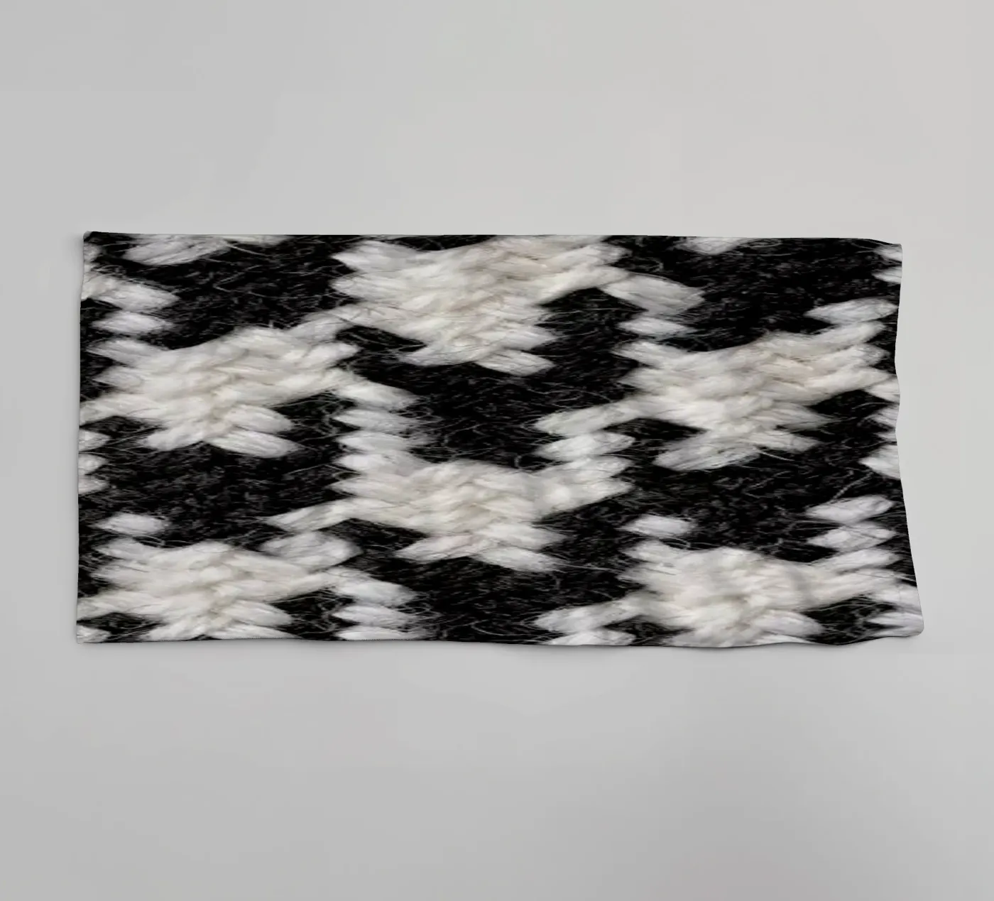 Houndstooth Pattern Handtuch von Curious Collections by Marielle Leenders