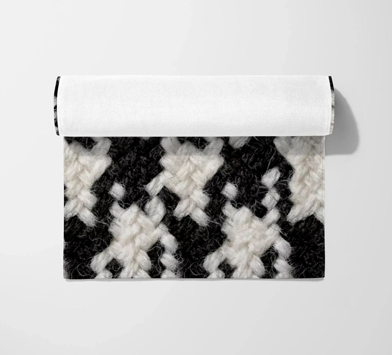 Houndstooth Pattern telo mare da Curious Collections by Marielle Leenders