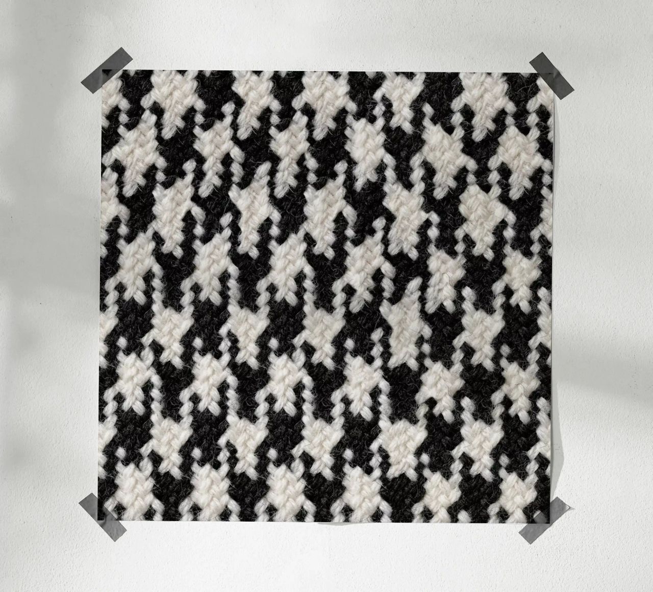Houndstooth Pattern carta hahnemühle da Curious Collections by Marielle Leenders