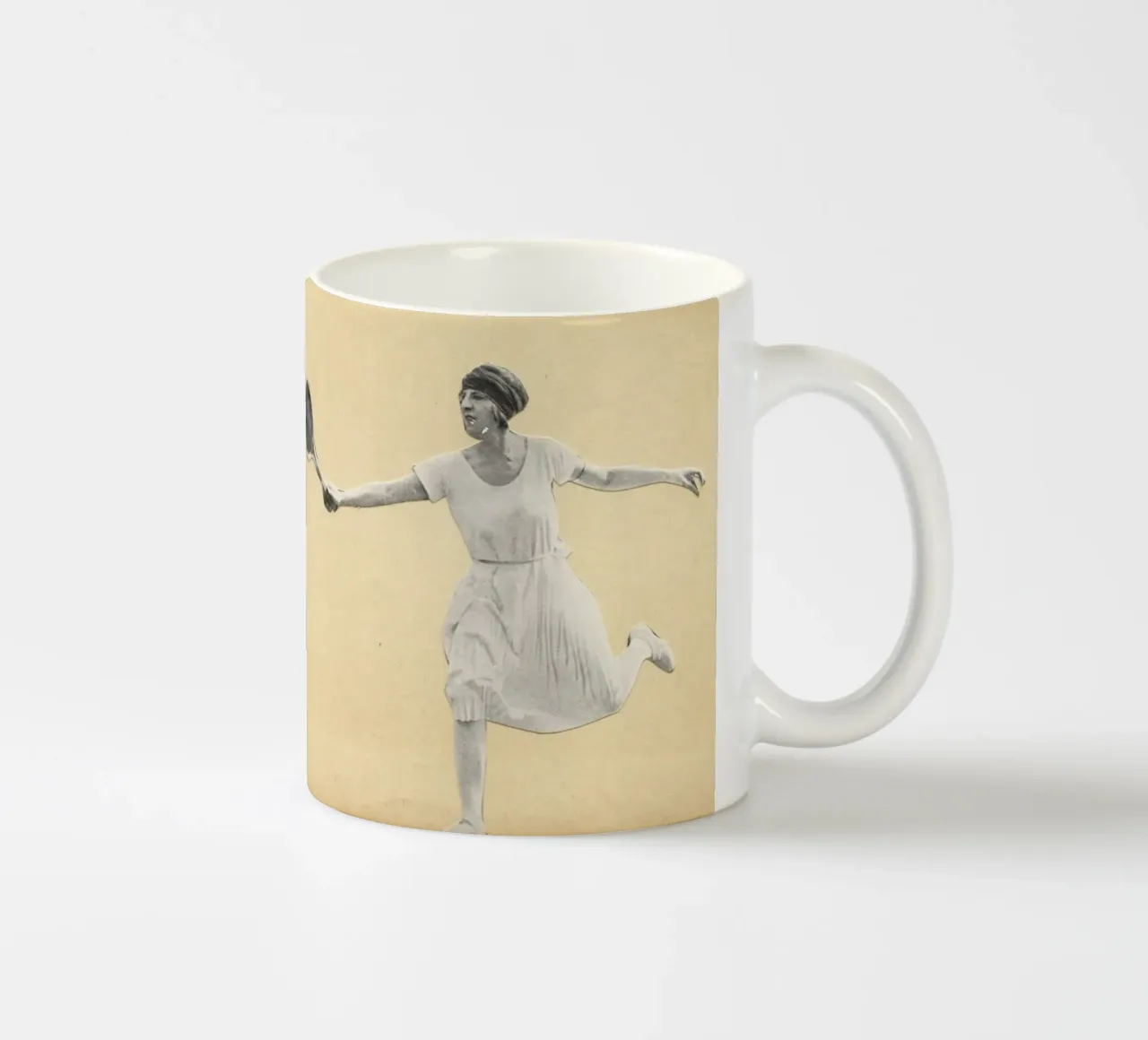 Un po' di tennis tazza in ceramica da Cassia Beck Collage