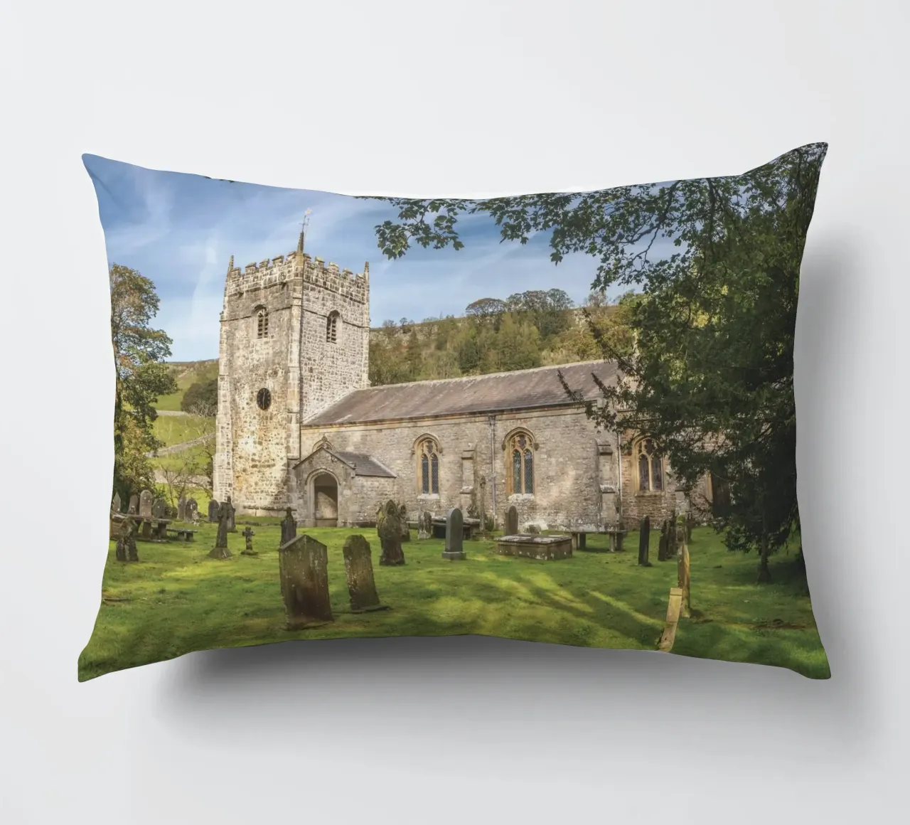 St Oswald's Church Arncliffe cuscino da Dave Hare Photography