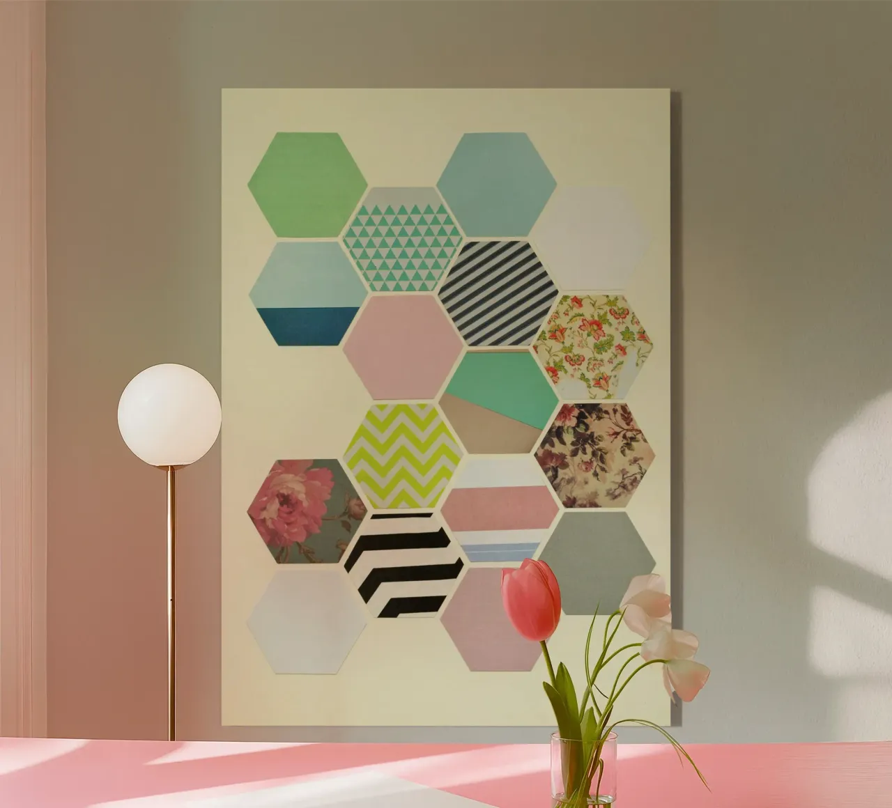 Fiori e strisce plexiglass da Cassia Beck Collage