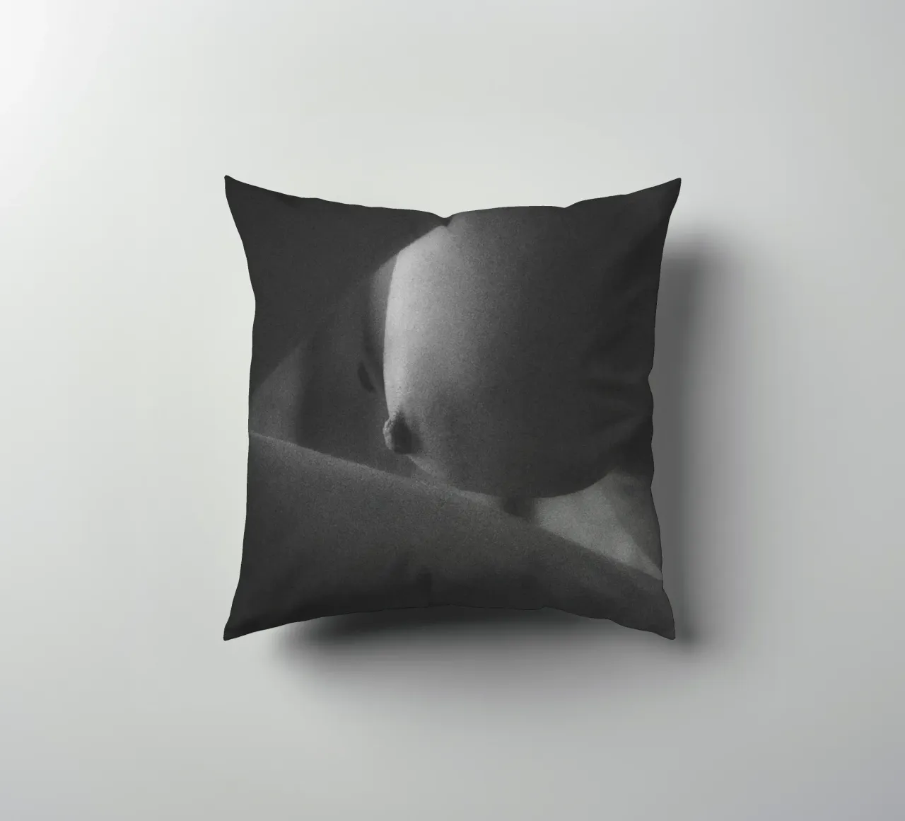 Kristin Torso cuscino da Dave Hare Photography