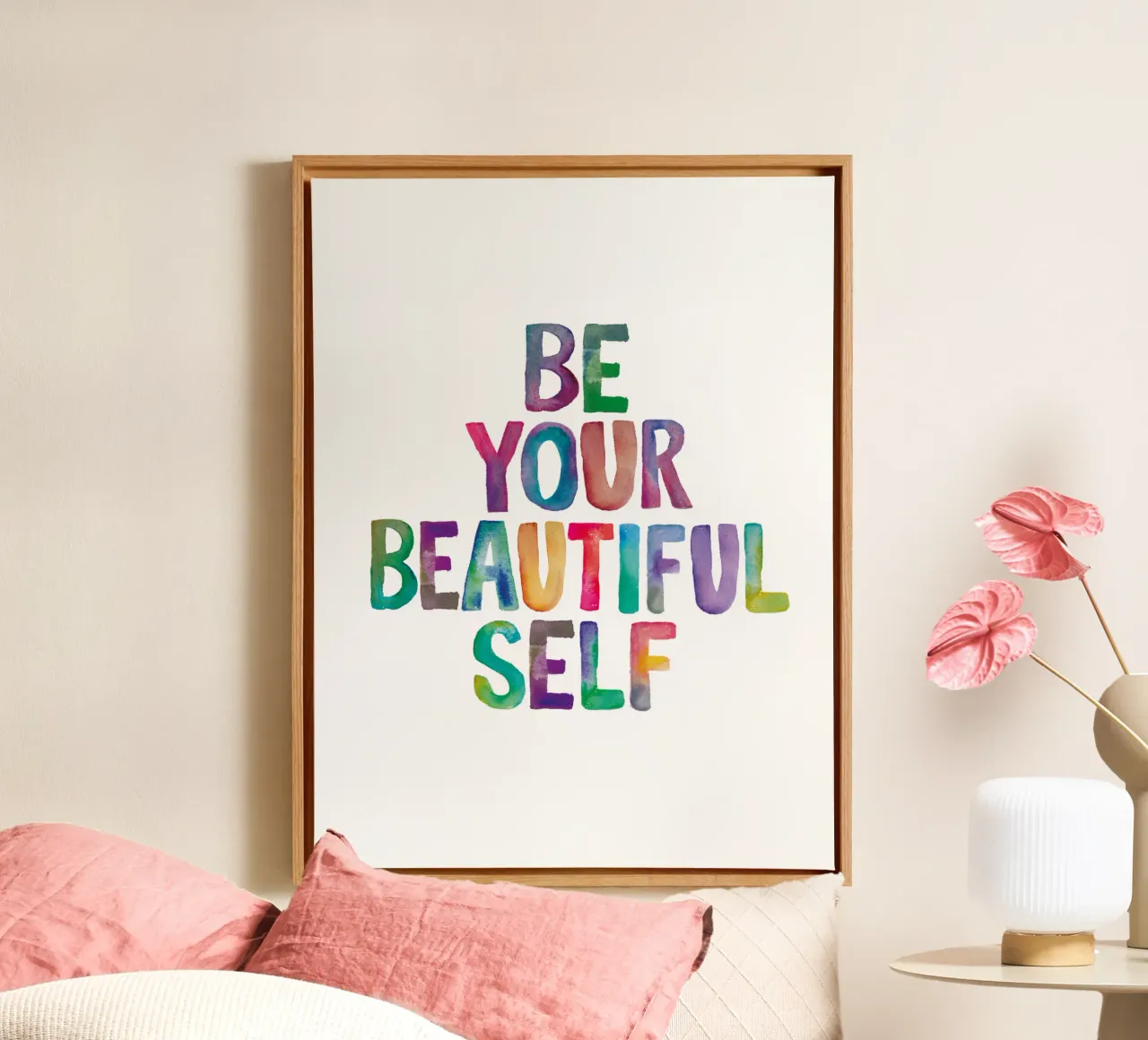 Be Your Beautiful Self - Design tipografico arcobaleno per bambini tela con Cornice a cassetta da THE MOTIVATED TYPE